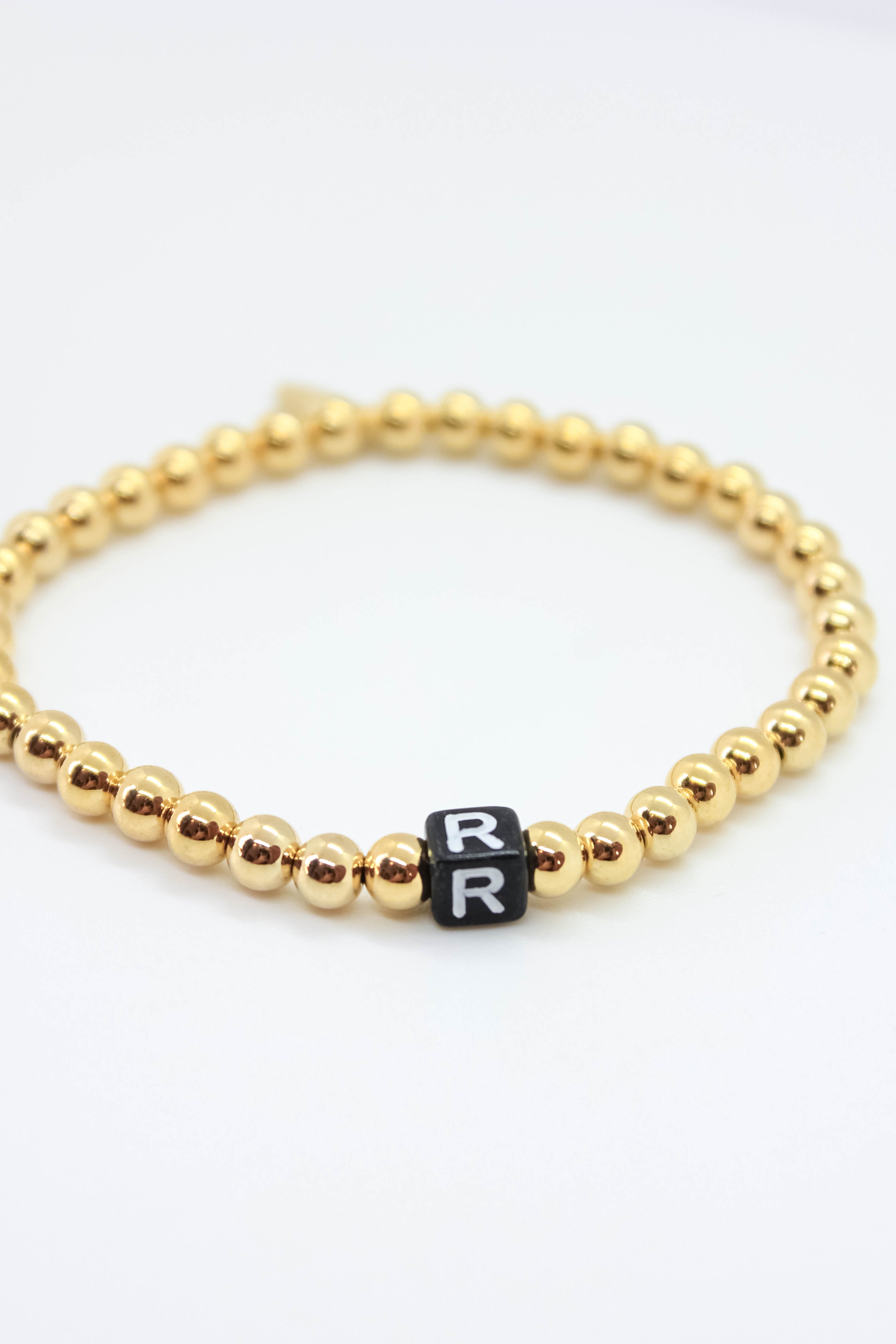 Personalized Alphabet Monogram Bracelet for Women - Custom Initial Letter Jewelry Gift for Her - Perfect for Birthdays, Anniversaries & Everyday Wear
