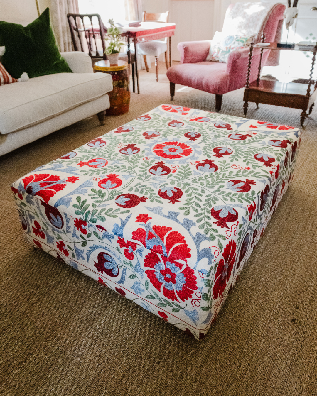 The Orchards Ottoman - Modern Tufted Storage Ottoman Bench with Lift Top, Upholstered in Soft Fabric - Perfect for Living Room, Bedroom, or Entryway Seating and Storage