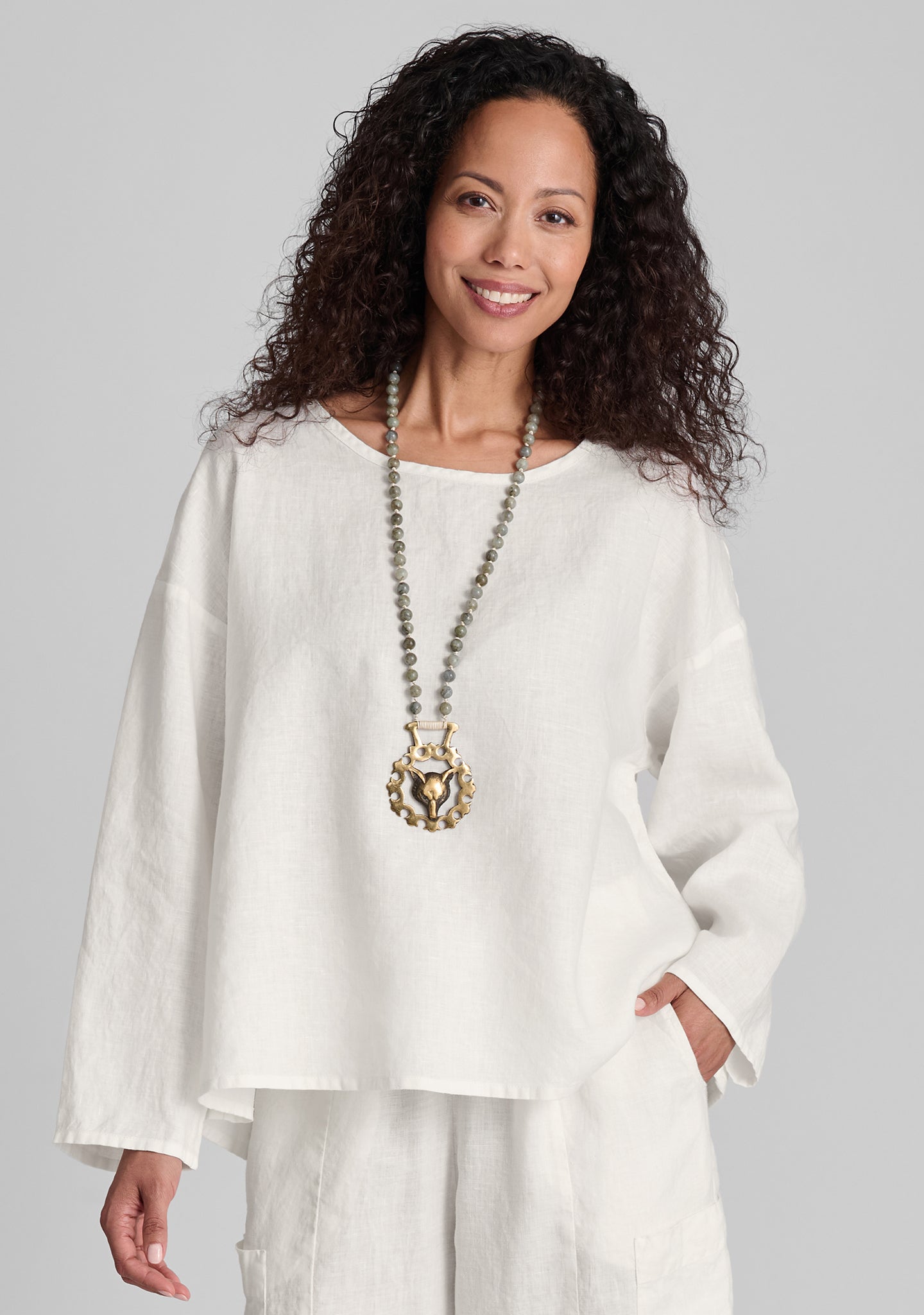 Stylish Long Sleeve Linen Shirt for Women - Breathable & Comfortable Casual Wear - Perfect for Office, Travel, and Summer Outfits