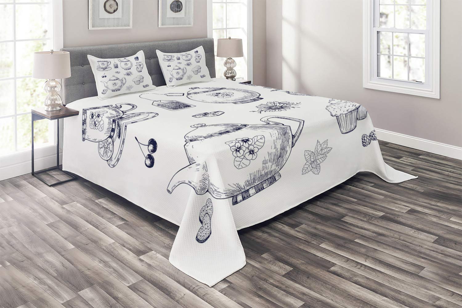 Ambesonne Vintage English Teapot & Cup Quilted Bedspread Set - 3 Piece King Size Blue & White Coverlet with 2 Pillow Shams | Hand-Painted Floral Design | Perfect for Bedroom Decor, Guest Room & Cozy Farmhouse Style