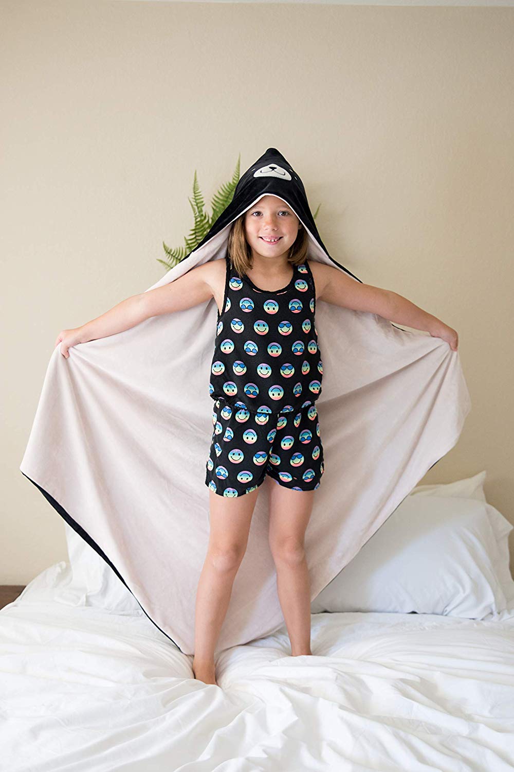 Wylie The Dog Hooded Animal Blanket for Kids - Soft Fleece Wearable Blanket for Boys & Girls - Perfect for Sleepovers, Movie Nights & Winter Snuggles