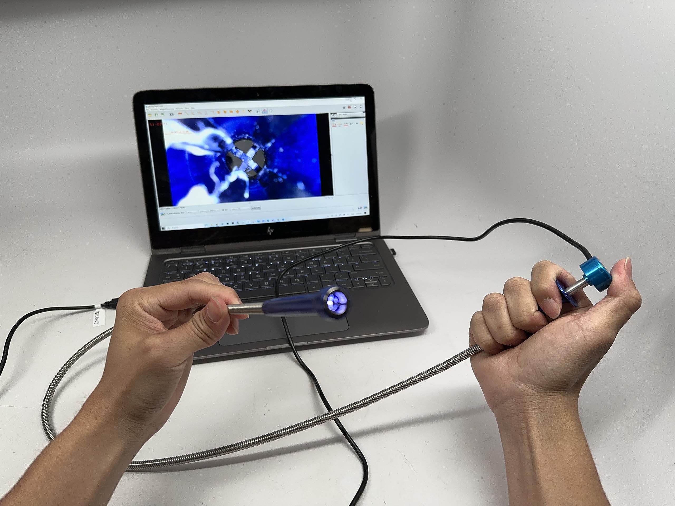 Vividia Visual Grabber 4-Claw Flexible Pickup Tool with USB HD Camera & LED Lights - 15mm Camera Head, 5ft Probe - Perfect for Electronics Repair, Jewelry Retrieval & Hard-to-Reach Areas