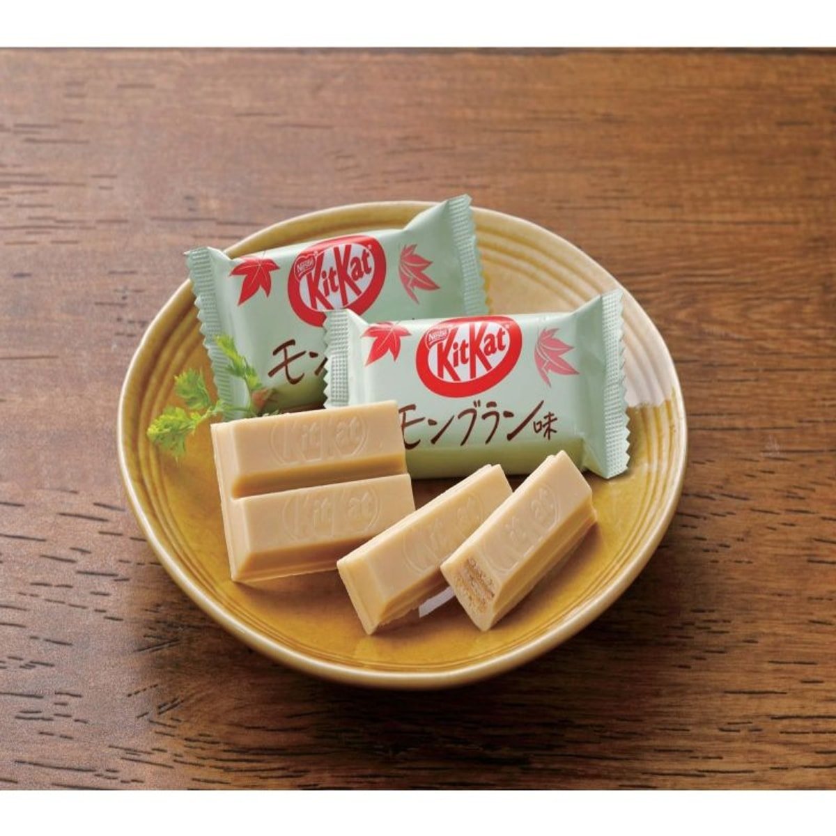 Nestle Japanese Kit Kat Mont Blanc Chestnut Cake Flavor - 10 Bars Pack - Authentic Japanese Snack for Gifts, Parties & Dessert Lovers
