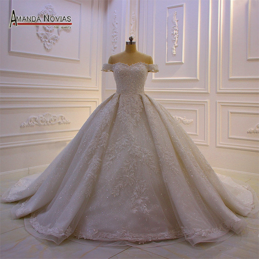 Luxury Shiny Bling Dubai Wedding Dress 2021 - Off Shoulder Straps Bridal Gown with Real Work Photos | Perfect for Destination Weddings, Red Carpet Events & Glamorous Bridal Fashion