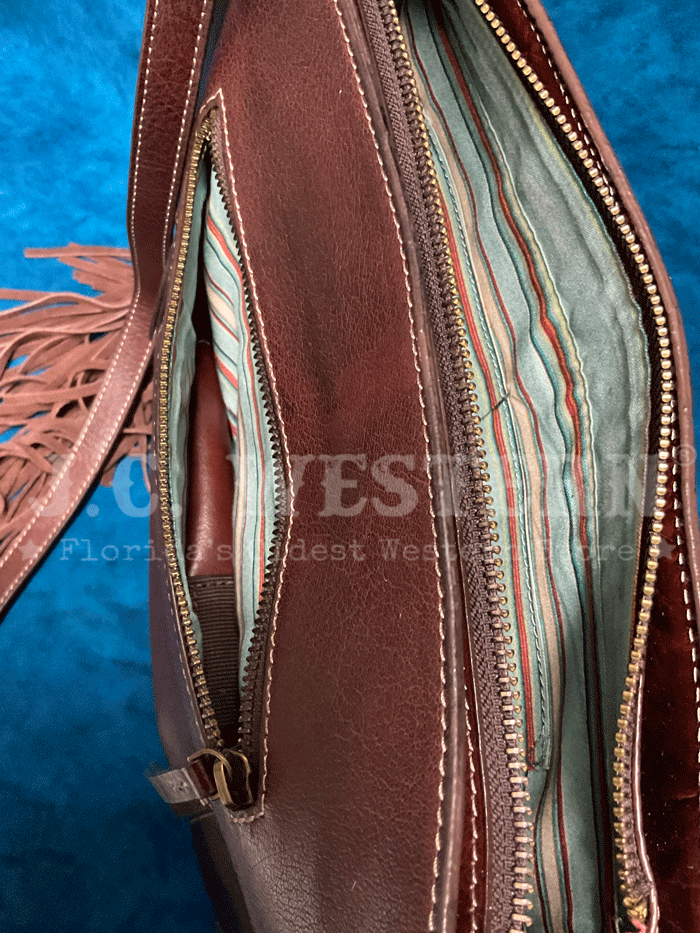 Ariat Women's Victoria Collection Messenger Bag - Brown Leather Crossbody Purse for Work, Travel & Everyday Use