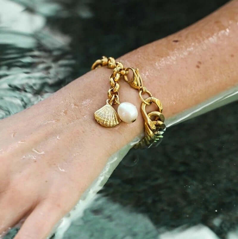 Bold Chain Freshwater Pearl Shell Bracelet for Women - Elegant Fashion Jewelry Gift for Her | JDB070 | Perfect for Weddings, Parties & Everyday Wear