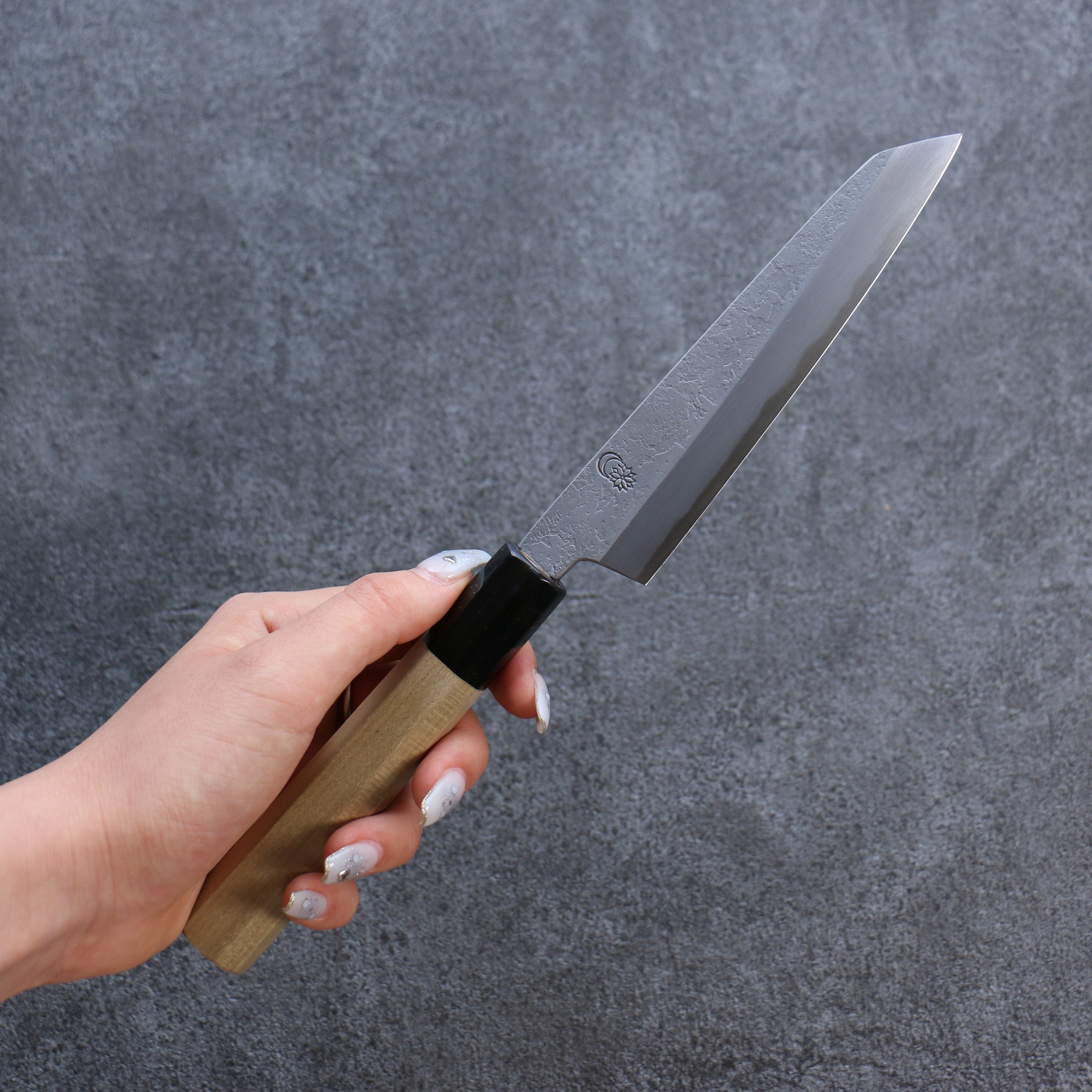 Premium Kikuzuki White Steel No.2 Nashiji Kiritsuke Petty Utility Knife 135mm - Magnolia Wood Handle - Ideal for Slicing, Chopping & Precision Kitchen Tasks