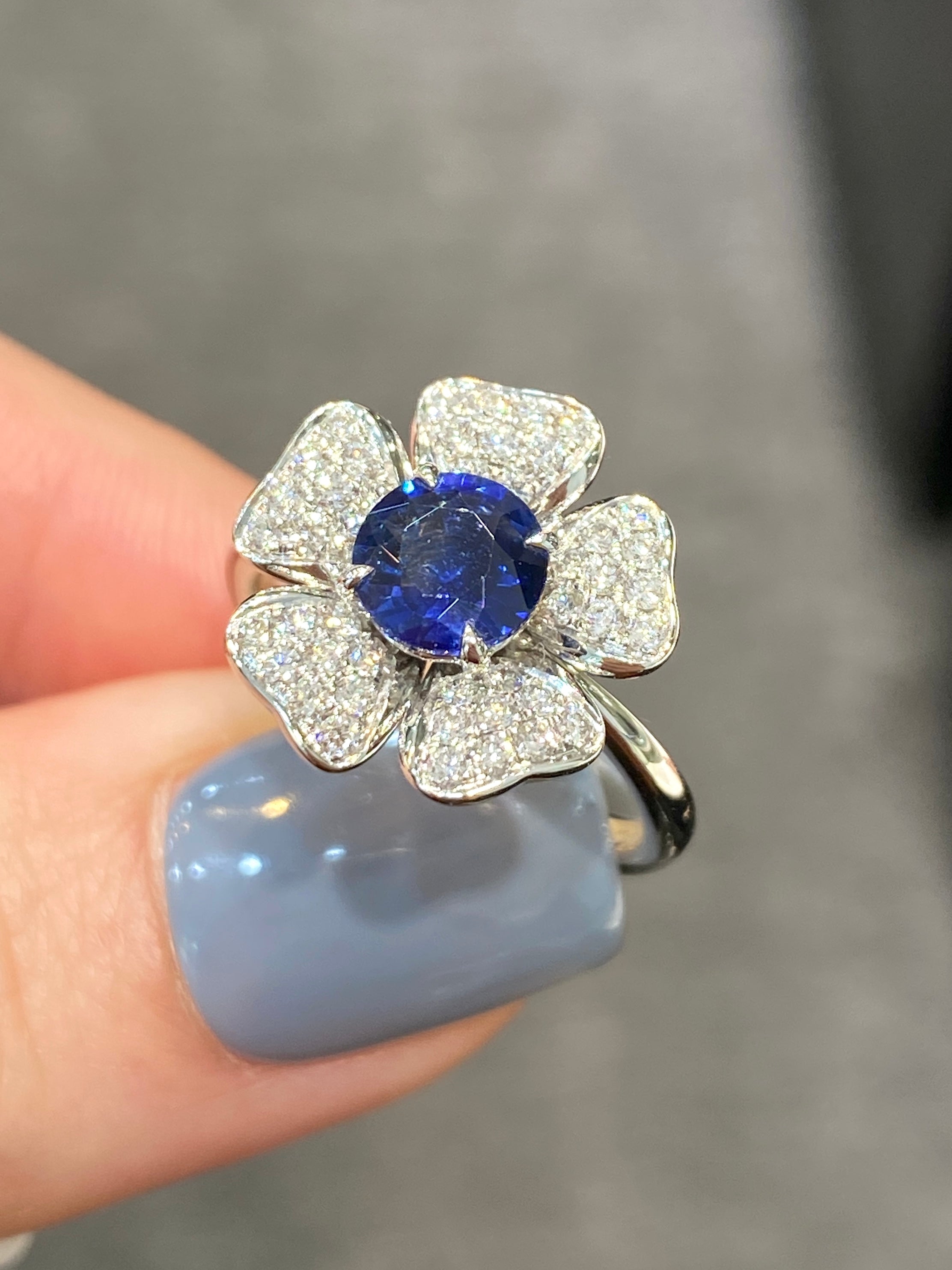 Natural Blue Sapphire 1.09ct Ring - Genuine Ceylon Sapphire Engagement Ring for Women, 14K White Gold Wedding Band, Perfect for Proposals, Anniversaries & Special Occasions