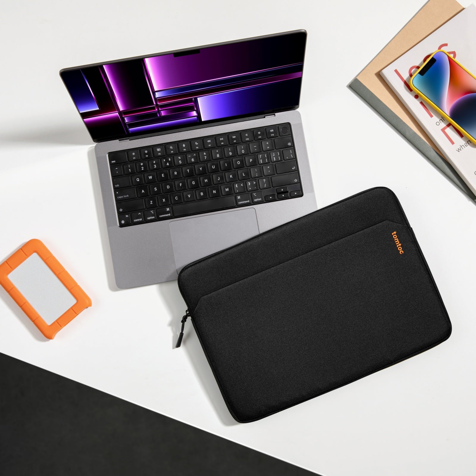 Premium A18 Laptop Sleeve for 13-inch MacBook Air & Pro - Slim Protective Case for MacBook 13