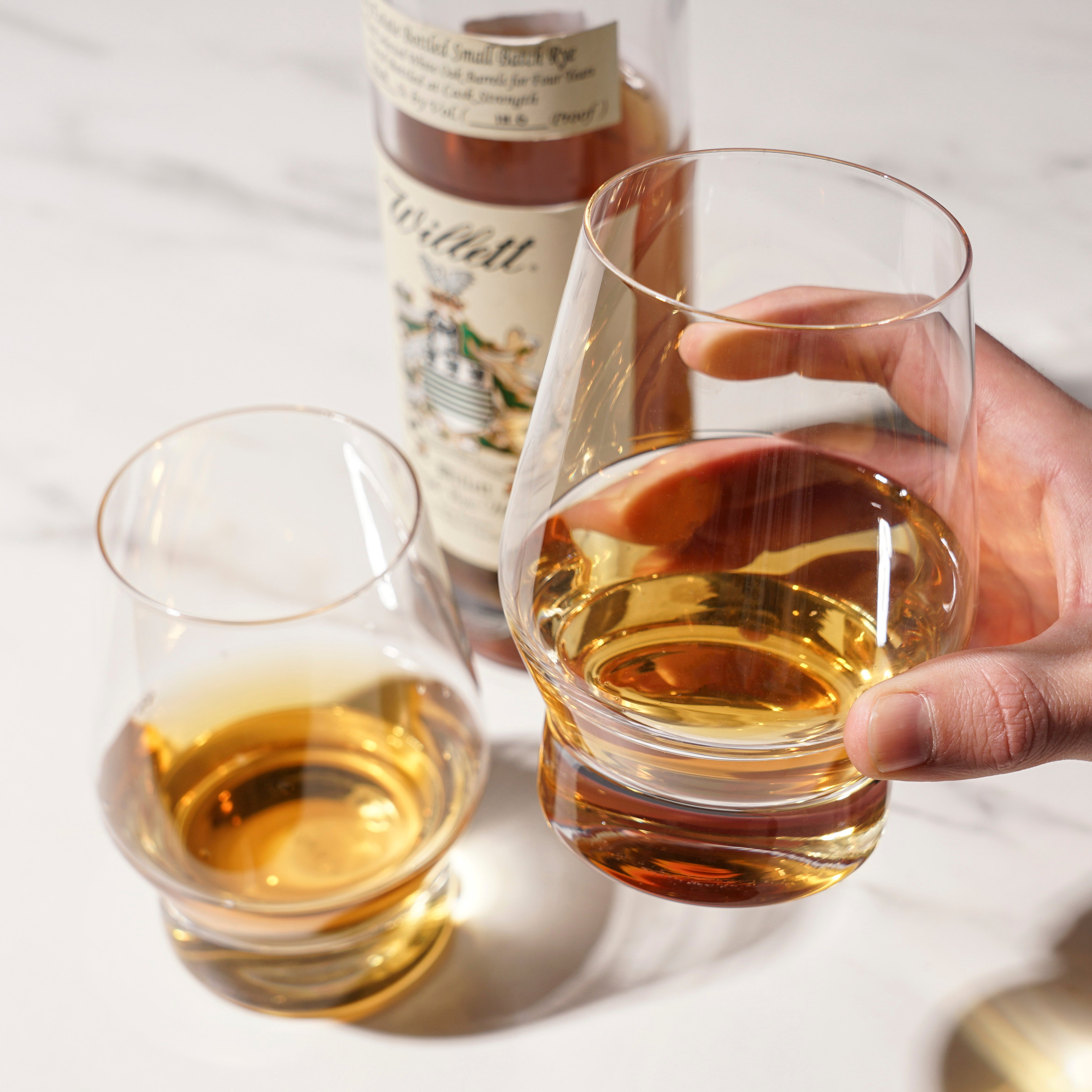 Premium Raye Heavy Base Crystal Whiskey Glasses Set of 2 - Elegant Scotch Bourbon Drinking Glasses for Home Bar, Dinner Parties & Gifts