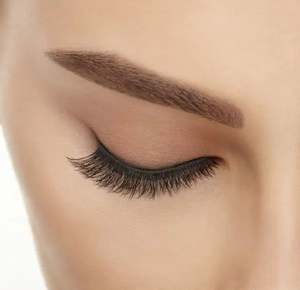 Ardell Strip Lashes 741 - Natural Looking False Eyelashes for Dramatic Lift Effect | Perfect for Parties, Weddings & Everyday Glam
