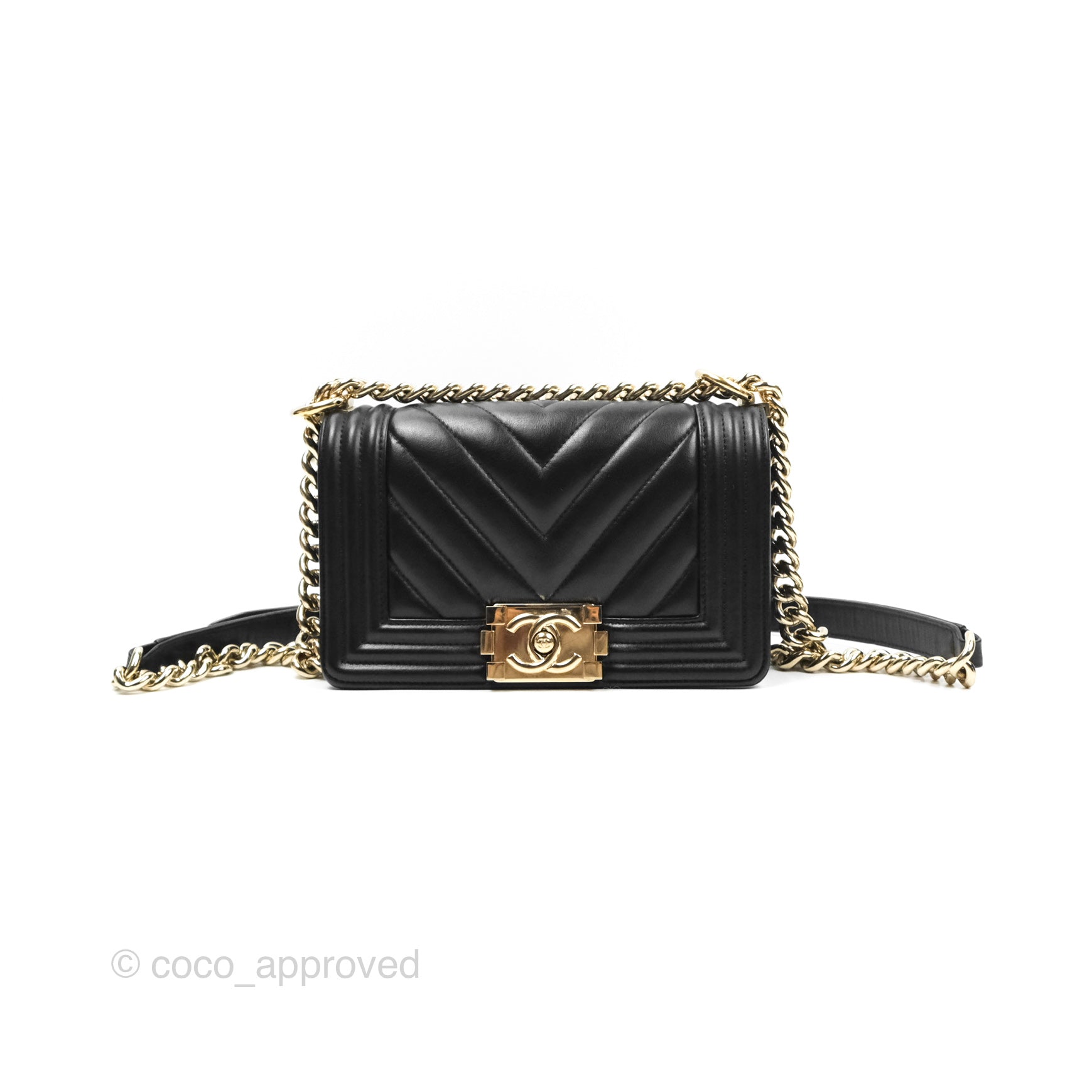 Chanel Chevron Small Boy Bag in Black Calfskin with Gold Hardware - Luxury Crossbody Bag for Women, Perfect for Evening Events & Date Nights