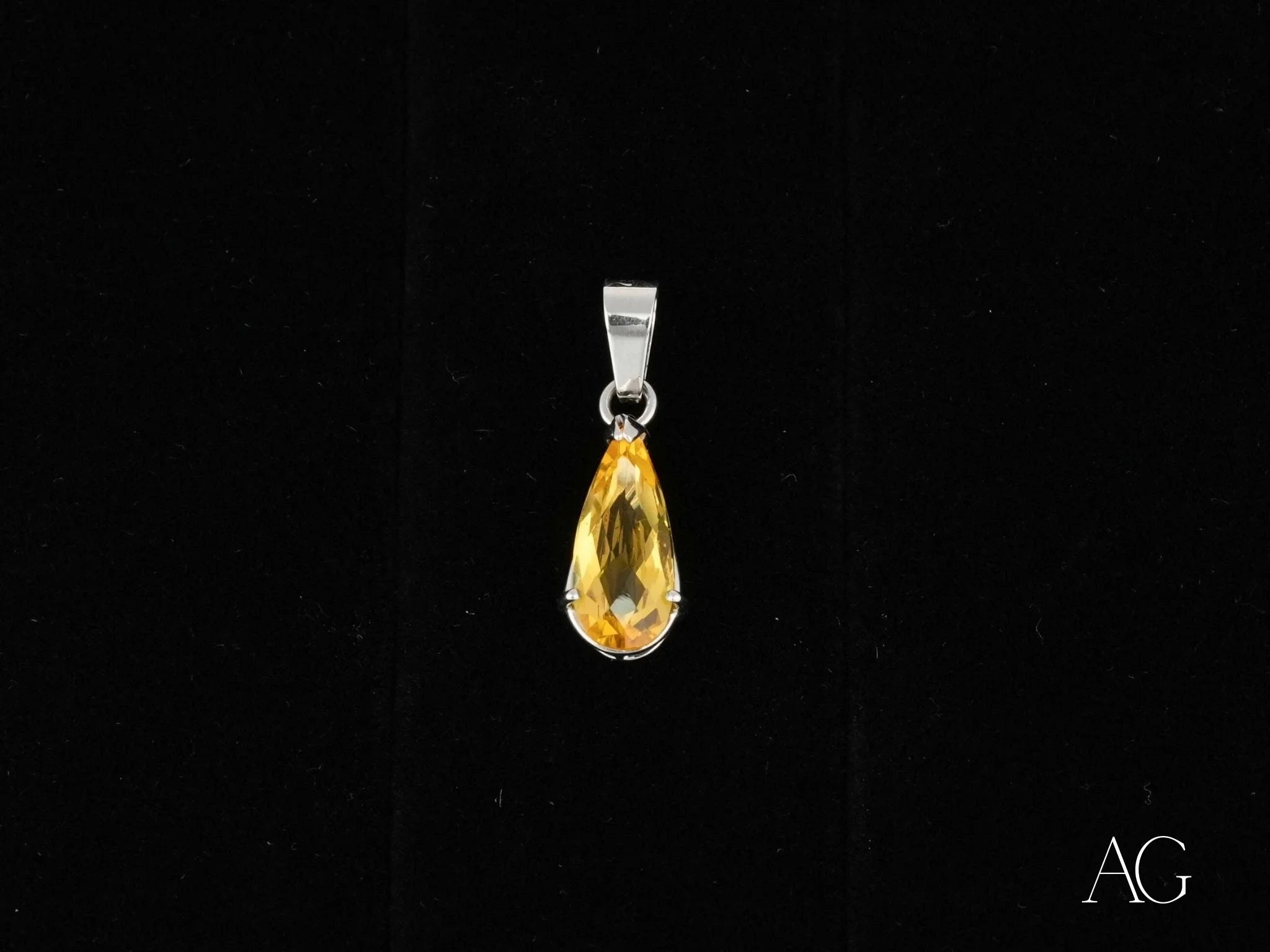 Golden Glow Citrine Pendant Necklace - Natural Gemstone Jewelry for Women - Perfect for Everyday Wear, Gift Giving & Special Occasions