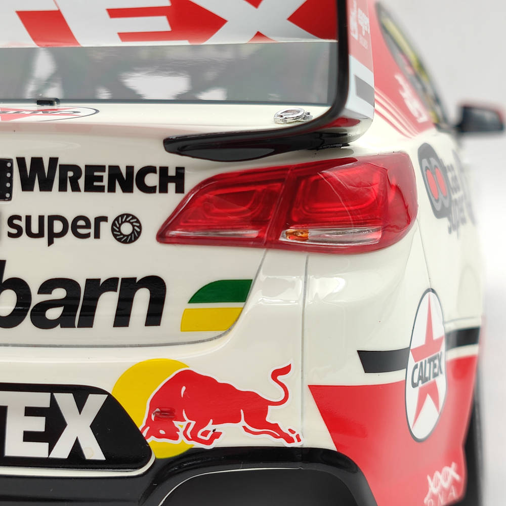 1:12 Scale Holden VF Commodore Team Vortex 2017 Sandown 500 Retro Round B12H17S Diecast Model Car - Collectible Resin Toy for Adults, Perfect Gift for Racing Fans & Car Enthusiasts - Ideal for Display, Racing Collections, and Nostalgic Home Decor