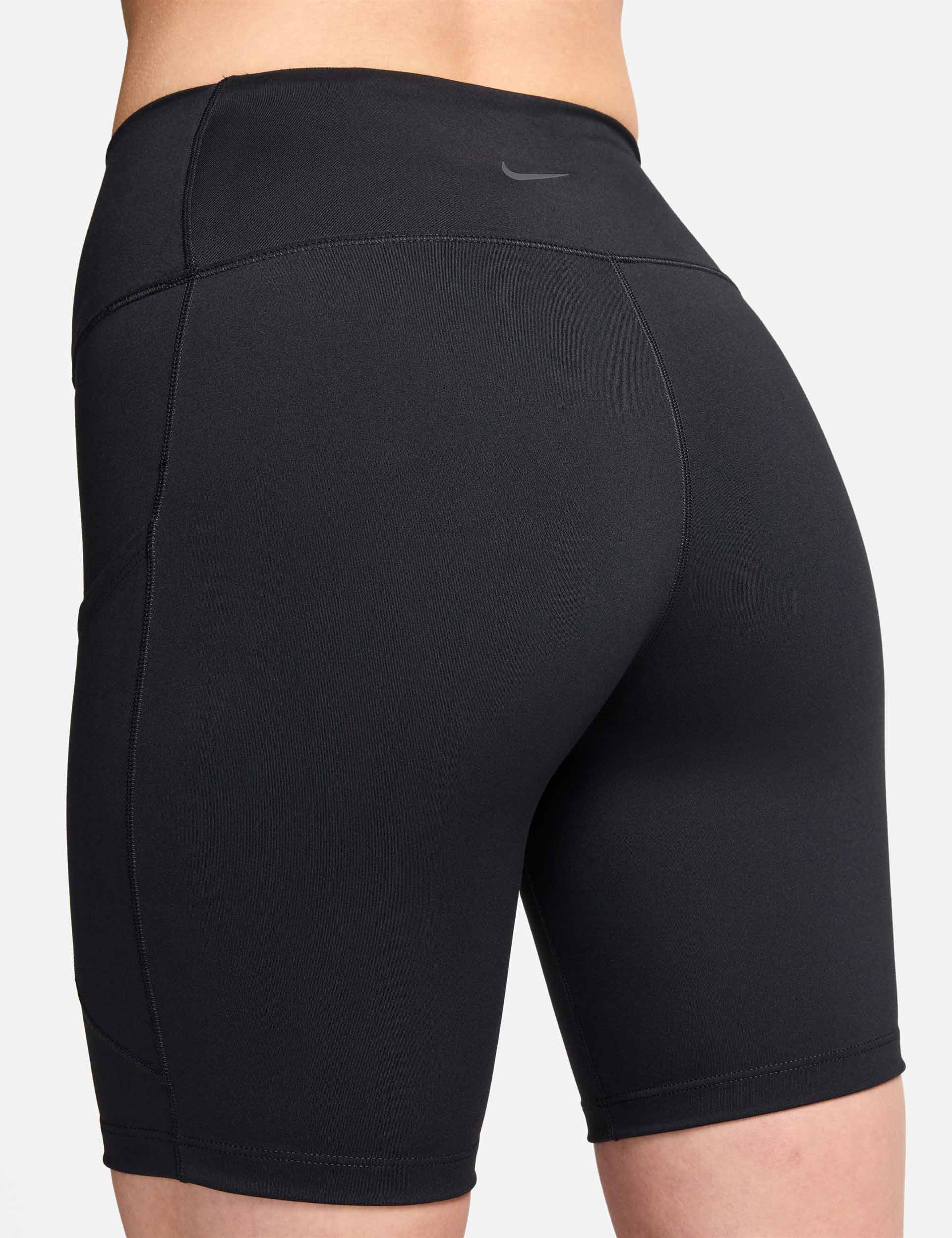 High Waisted 8