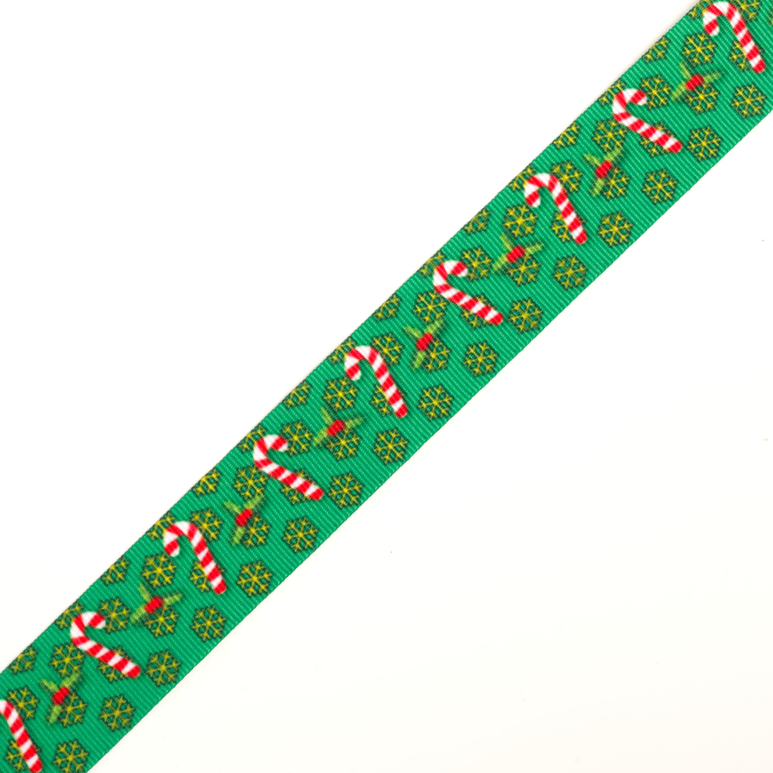 Country Brook Design - 7/8 Inch Christmas Grosgrain Ribbon (10 Yards) - Red & White Striped Candy Cane Pattern for Holiday Crafts, Gift Wrapping, DIY Decorations and Party Favors