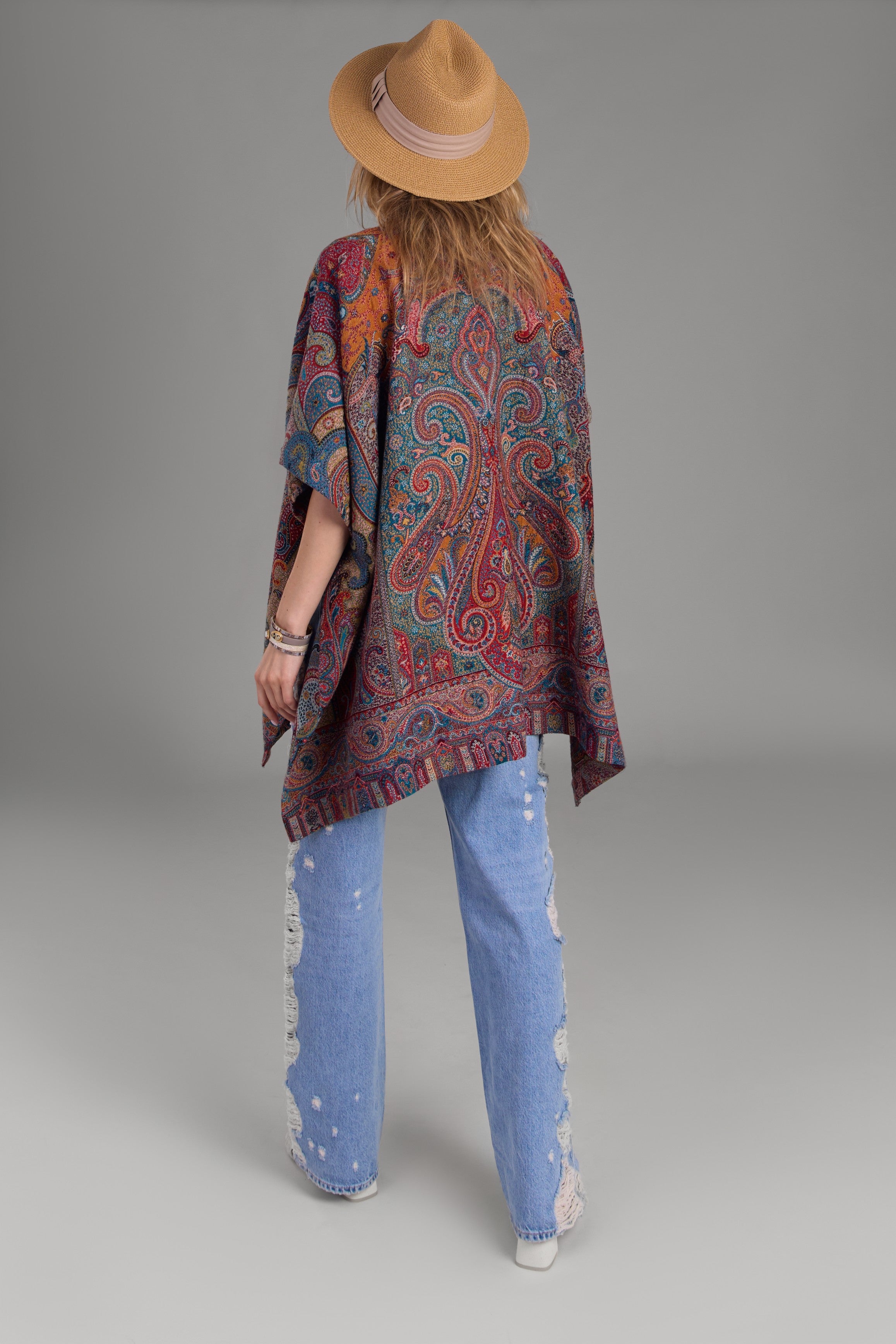 Regal Rococo Poncho - Elegant Women's Shawl Wrap for Fall & Winter - Perfect for Parties, Weddings & Outdoor Events