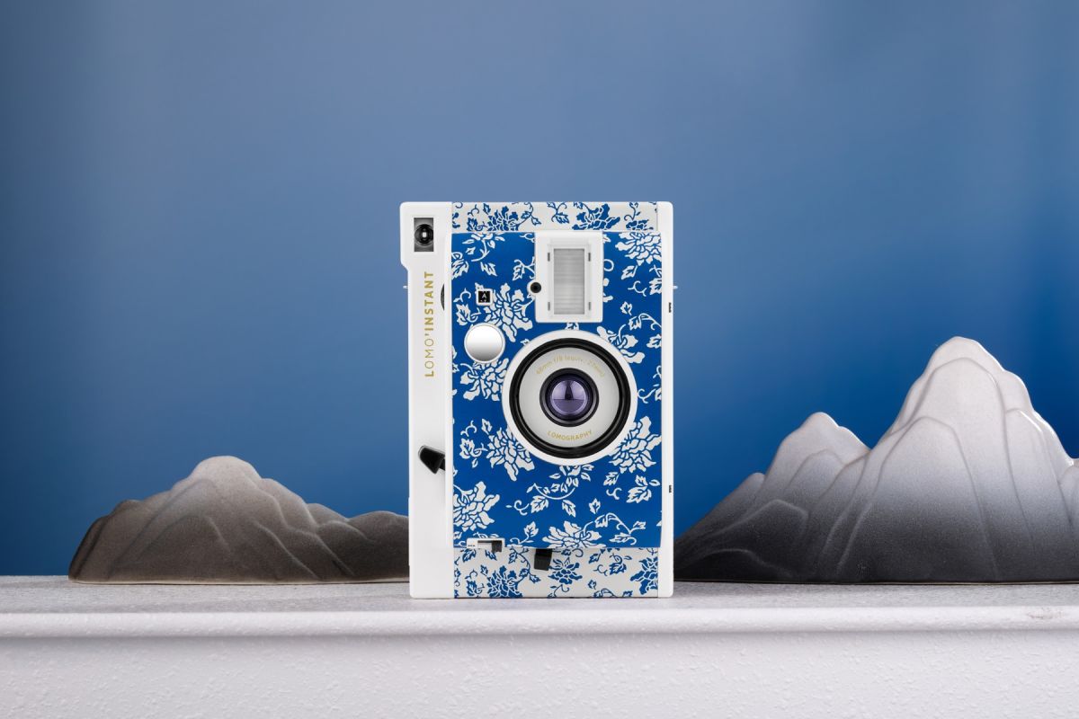 Lomography Lomo'Instant Camera & Lenses Opbeni Edition - Vintage Instant Film Camera with 3 Creative Lenses for Unique Photography | Perfect for Travel, Parties & Artistic Shots
