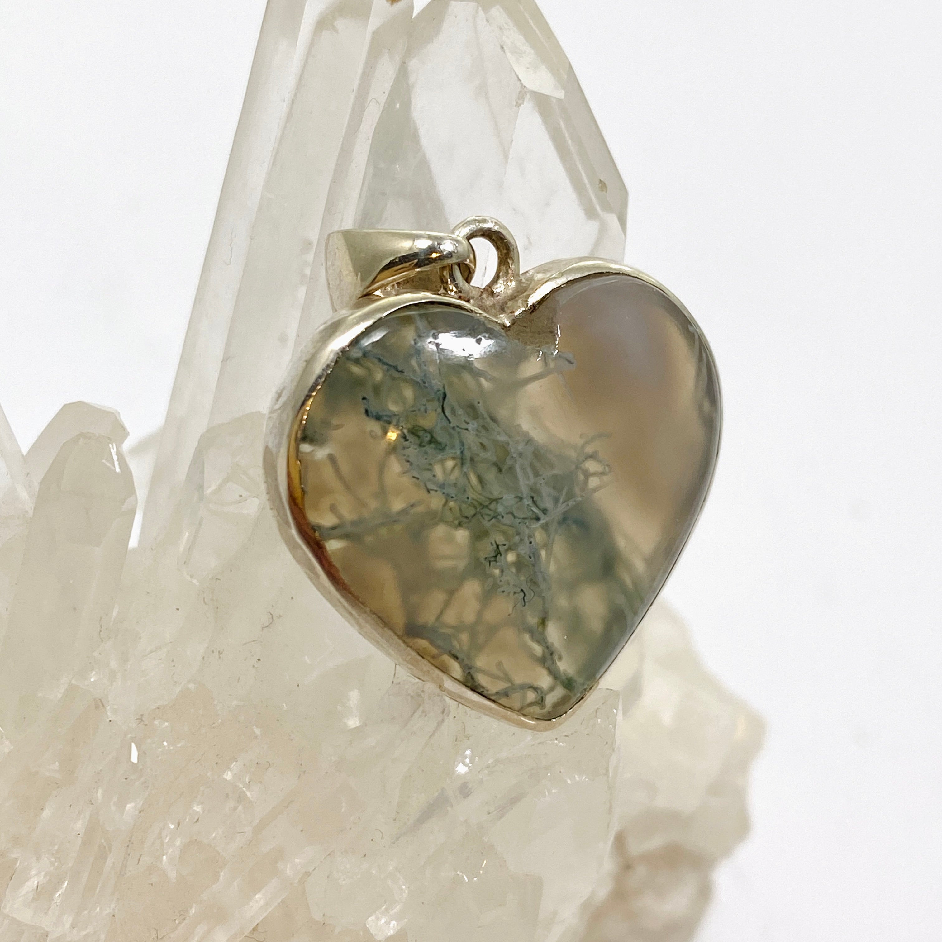 Natural Moss Agate Heart Cabochon Pendant in Hammered Sterling Silver Setting KPGJ4703 - Perfect for Jewelry Making, Gifts & Spiritual Healing