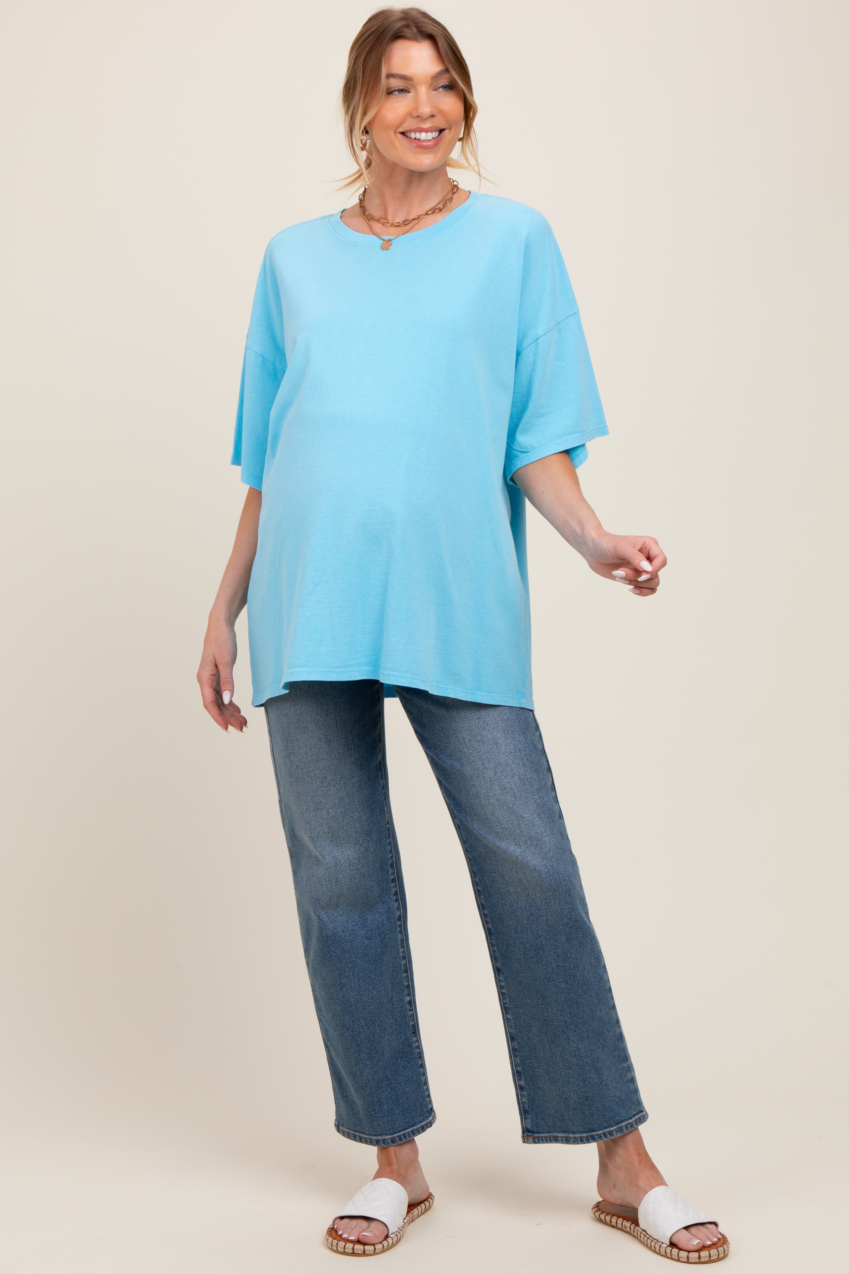 Aqua Blue Mineral Washed Oversized Maternity T-Shirt for Pregnancy Comfort - Soft Cotton Relaxing Shirt for Expecting Moms - Perfect for Casual Wear, Maternity Photos & Everyday Comfort