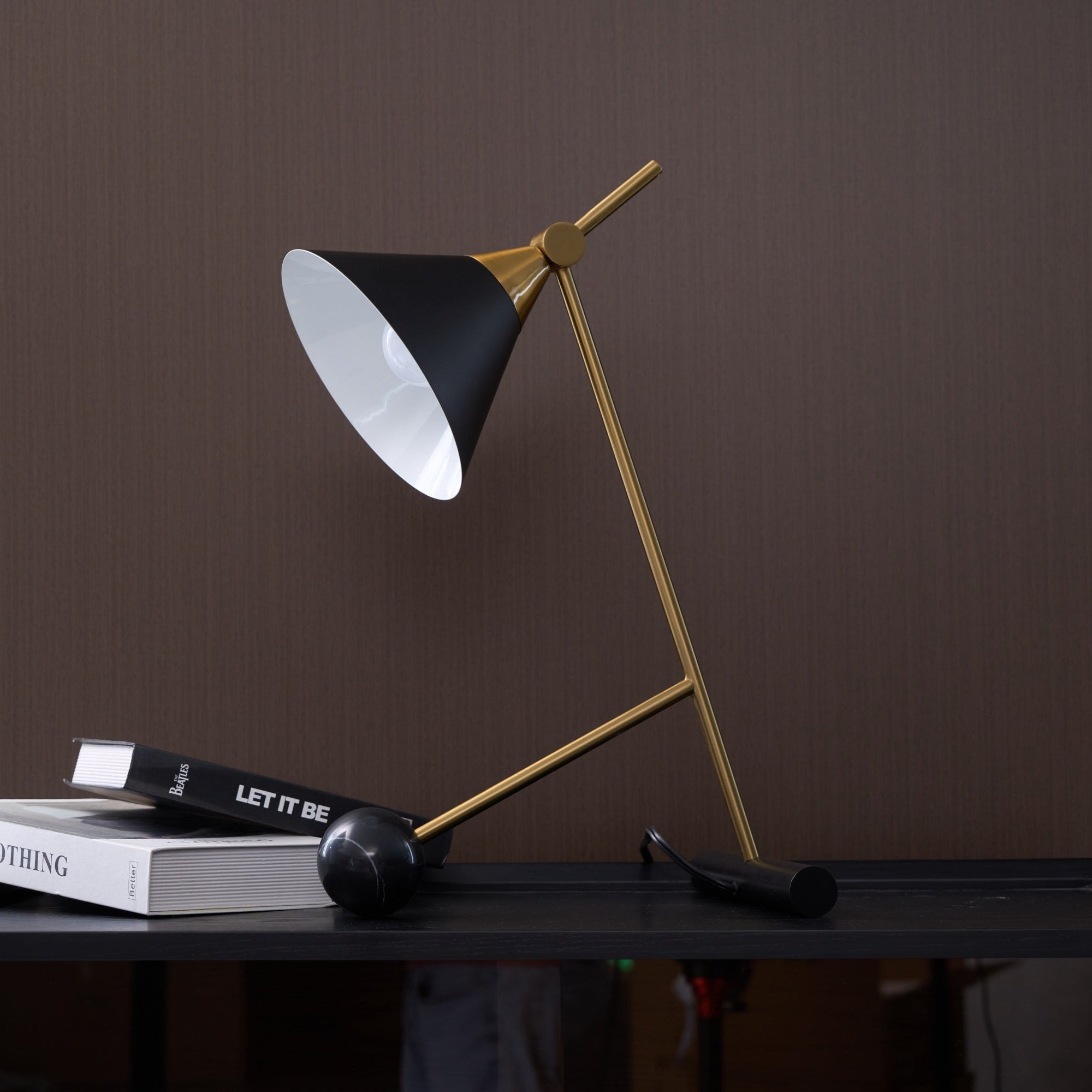 Cleo Table Lamp - Modern LED Desk Light for Home Office, Bedroom & Living Room - Stylish Nightstand Lamp with Adjustable Brightness for Reading & Decor