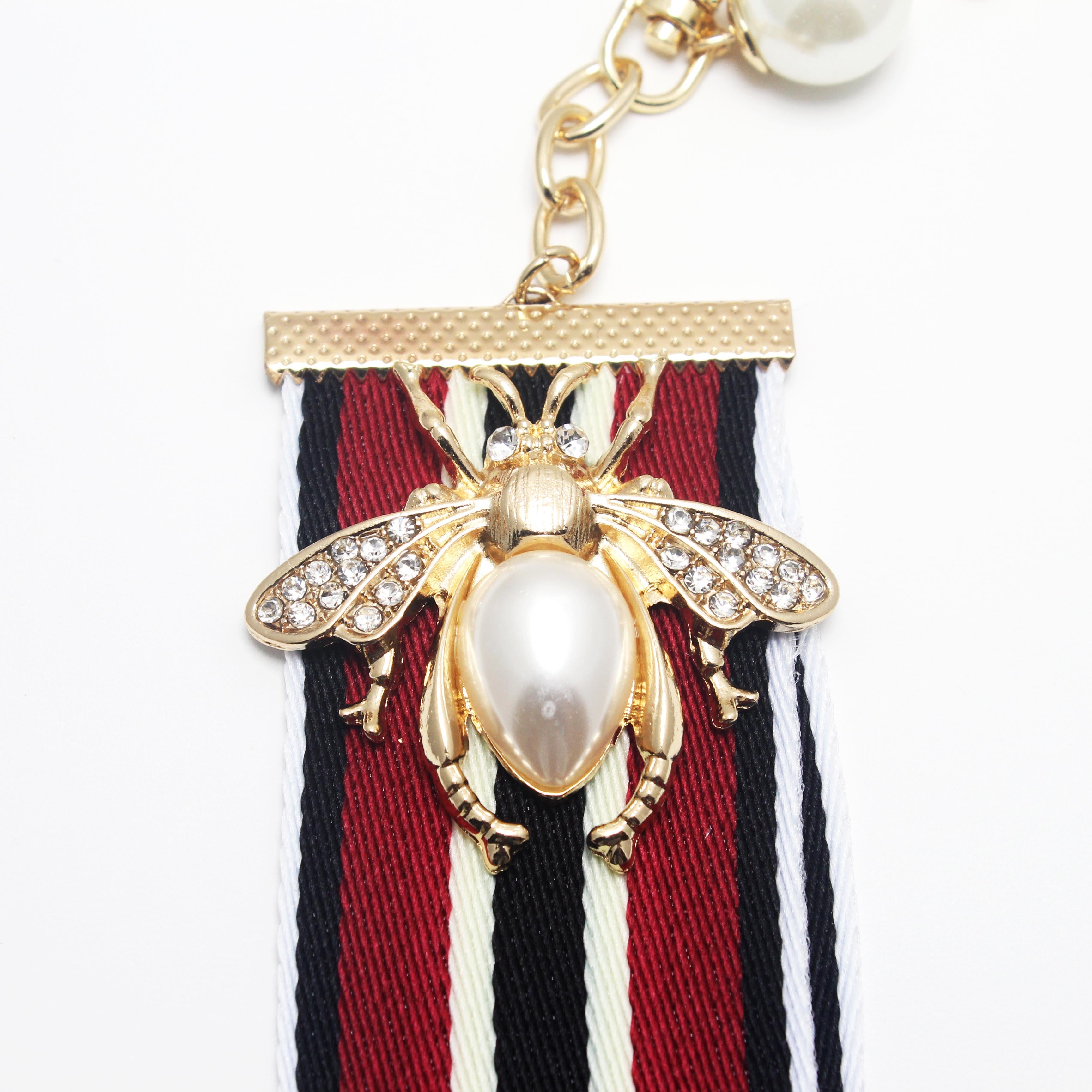Gold Bug Keychain - Premium Metal Keyring for Keys & Accessories | Perfect Gift for Bug Lovers, Nature Enthusiasts & Unique Jewelry Collectors | Great for Everyday Use, Travel & Home Organization