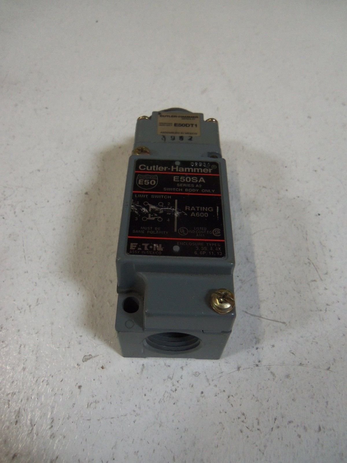 EATON CUTLER HAMMER E50DT1 Limit Switch with Top Push Button - Heavy Duty Industrial Safety Switch for Machinery, Conveyors & Automation Systems