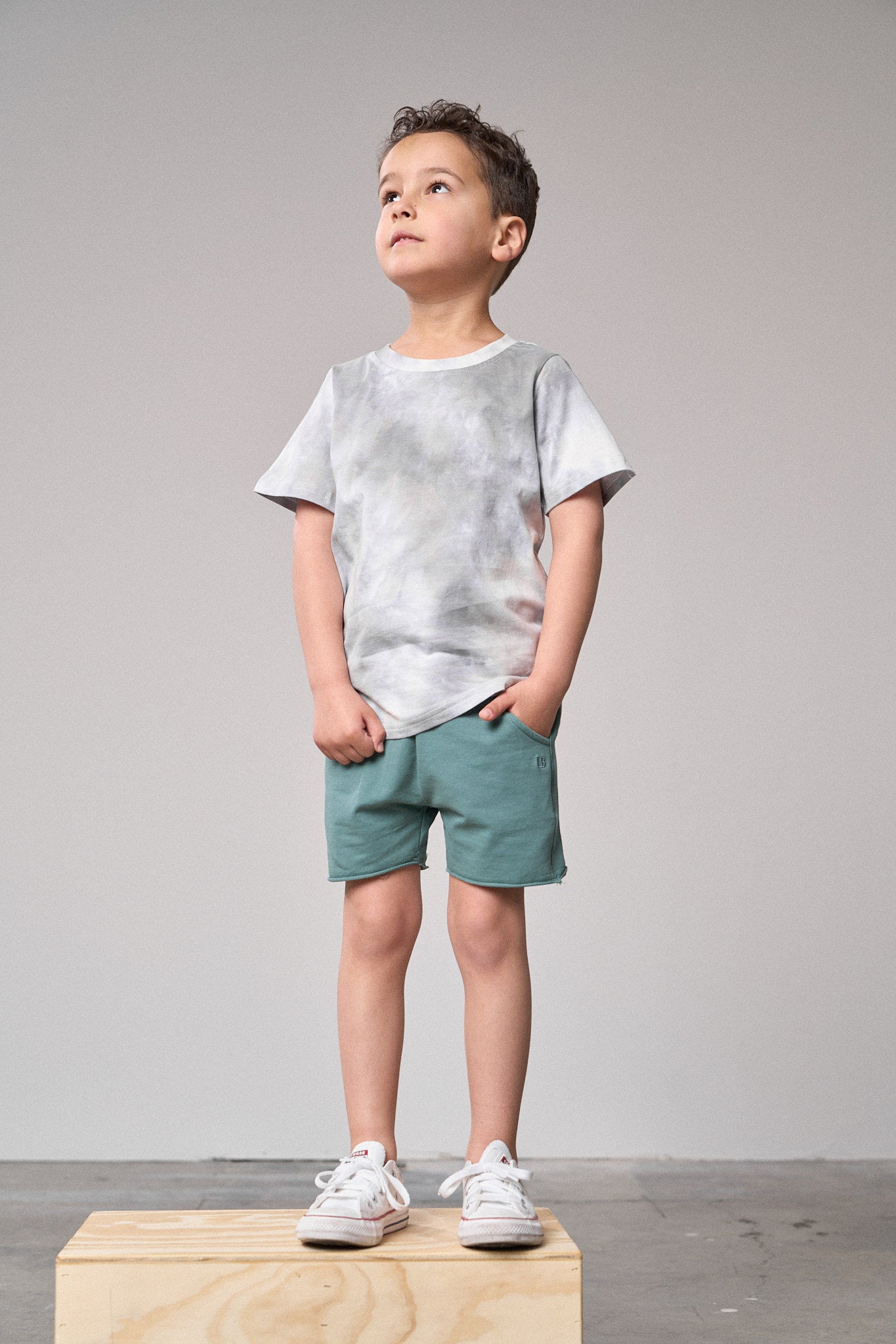 Trendy Tie Dye T-Shirt for Women & Men - Soft Cotton Grey Tee for Casual Wear, Summer Outfits & Festival Fashion