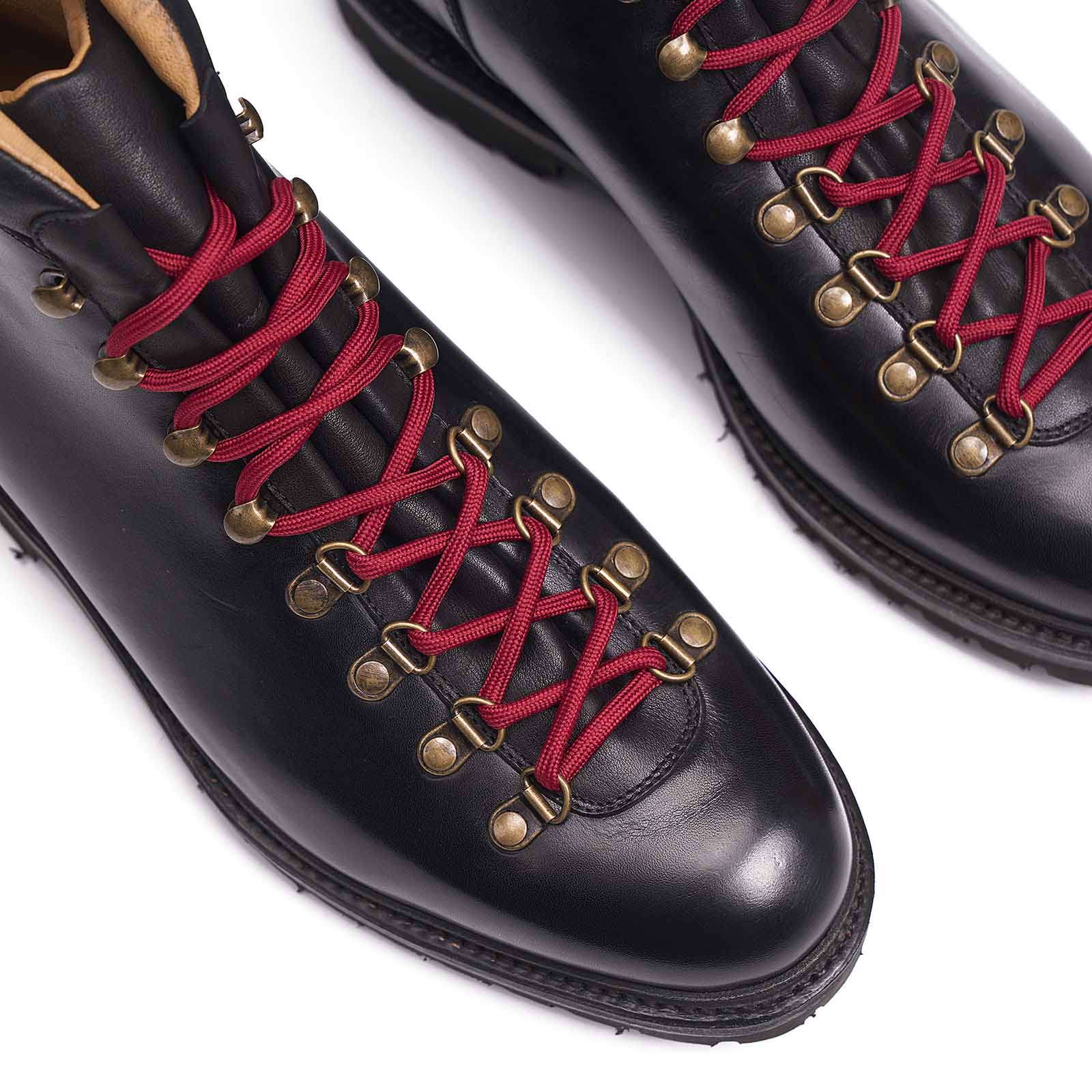 Black Calf Leather Shoes with Ultraflex System - Comfortable & Durable for Work, Casual & Outdoor Activities