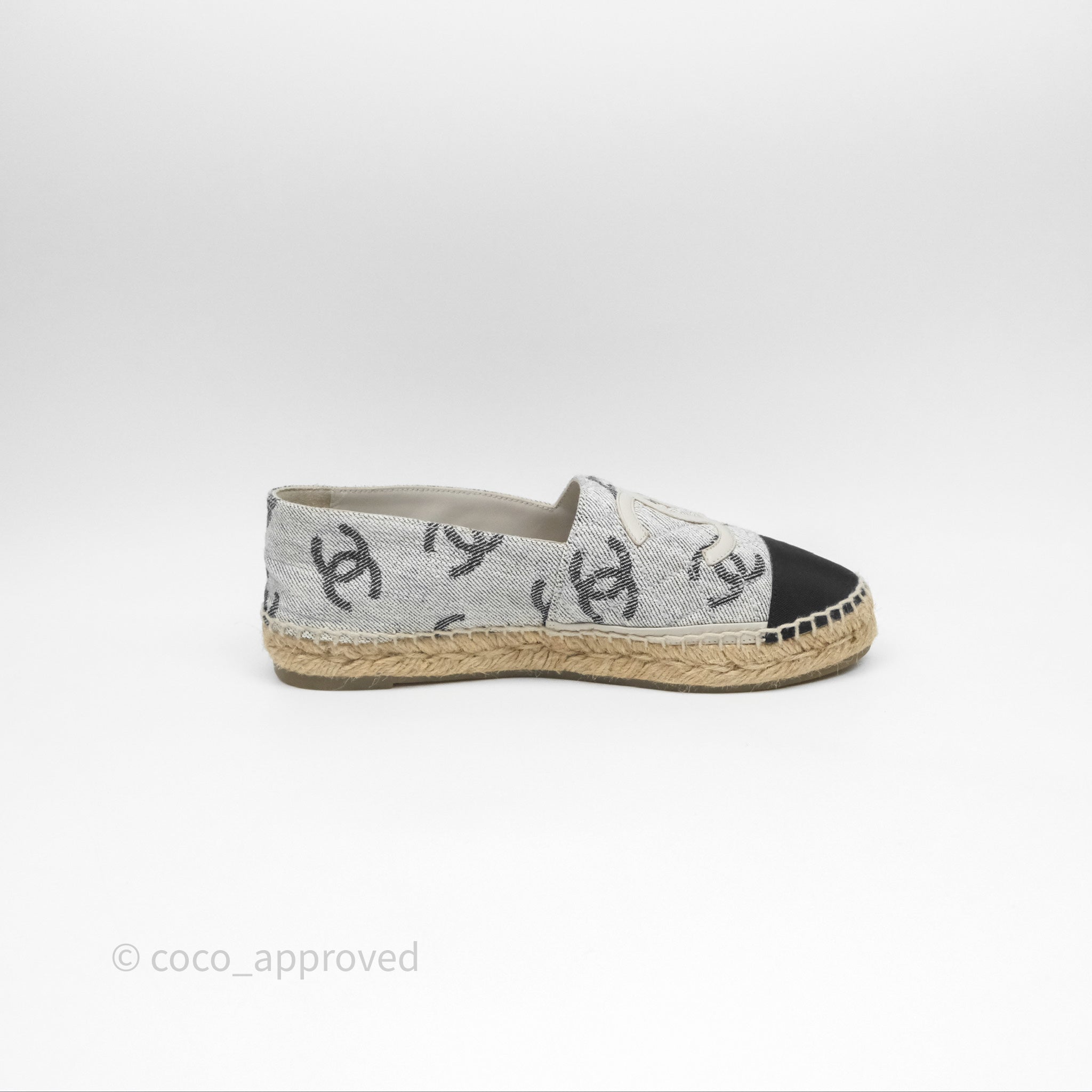 Chanel CC Logo Grey Cotton Jacquard Black Grosgrain Espadrilles Women's Shoes Size 38 - Perfect for Casual Outings, Summer Weddings & Luxury Fashion Lovers
