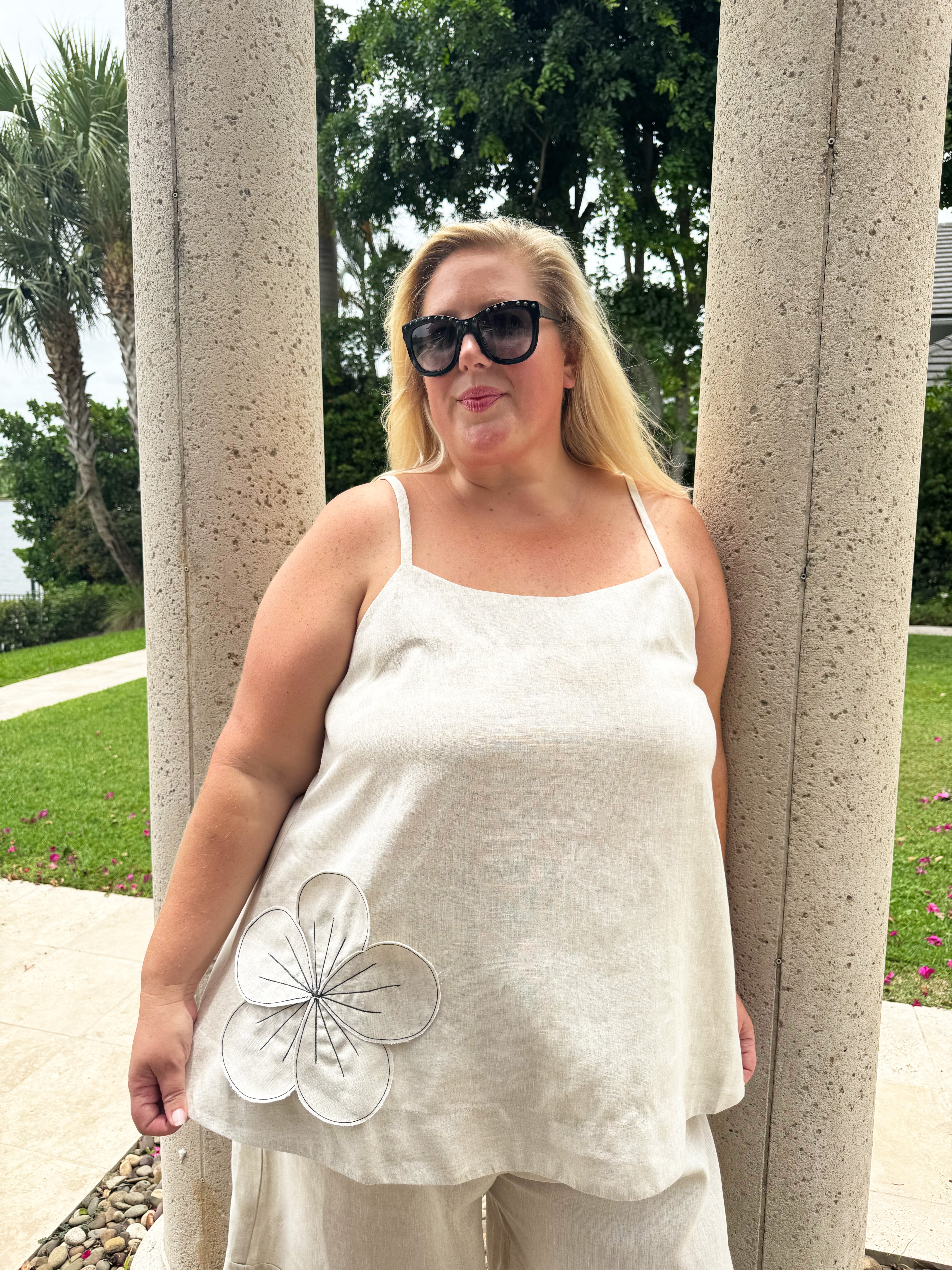Breathable Linen Tank Tops for Women - Soft & Comfortable Summer Sleeveless Shirts - Perfect for Beach, Vacation & Casual Wear