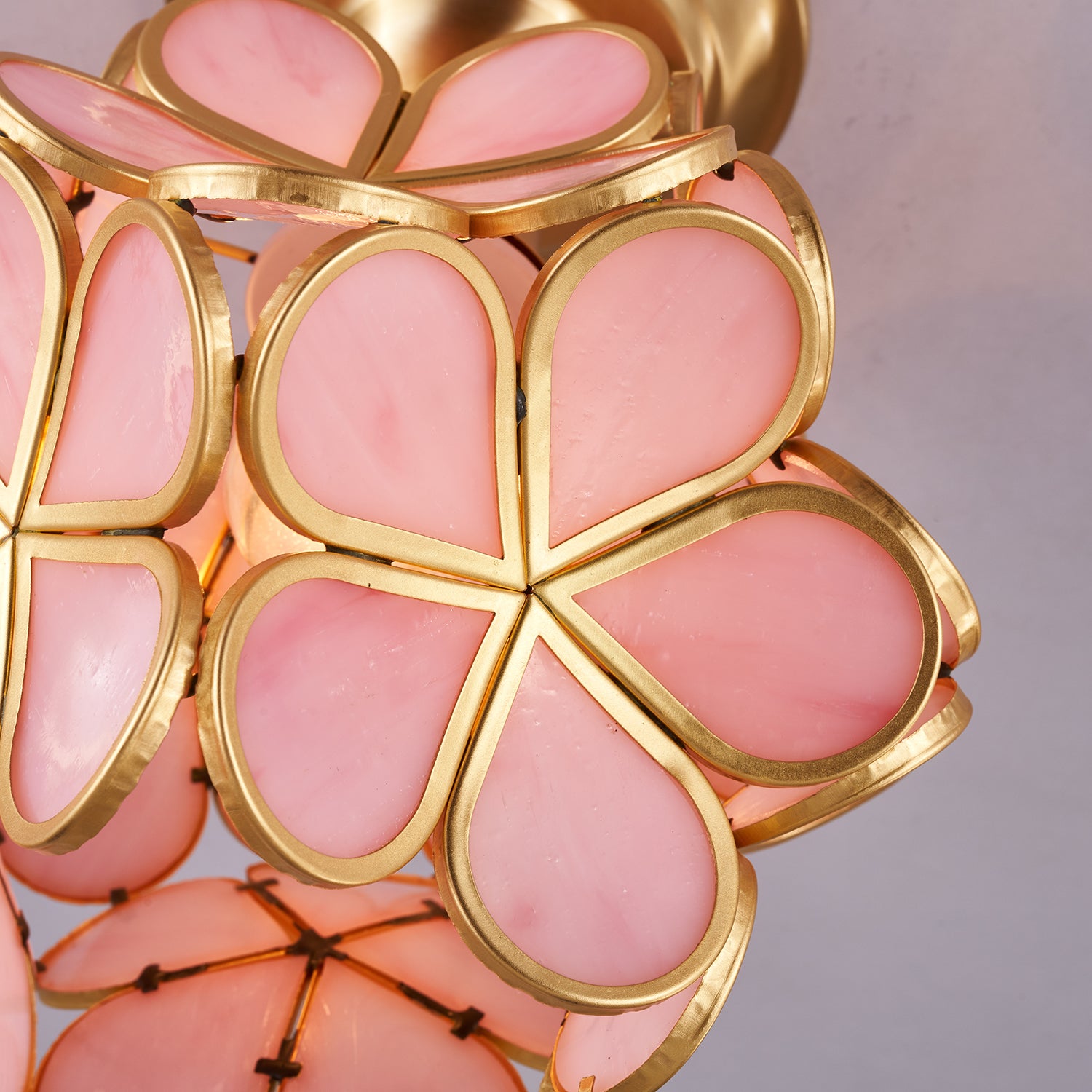Golden Bloom Ceiling Light - Modern Floral Chandelier for Living Room, Bedroom & Dining Room - Elegant Home Decor Lighting Fixture for Indoor Spaces