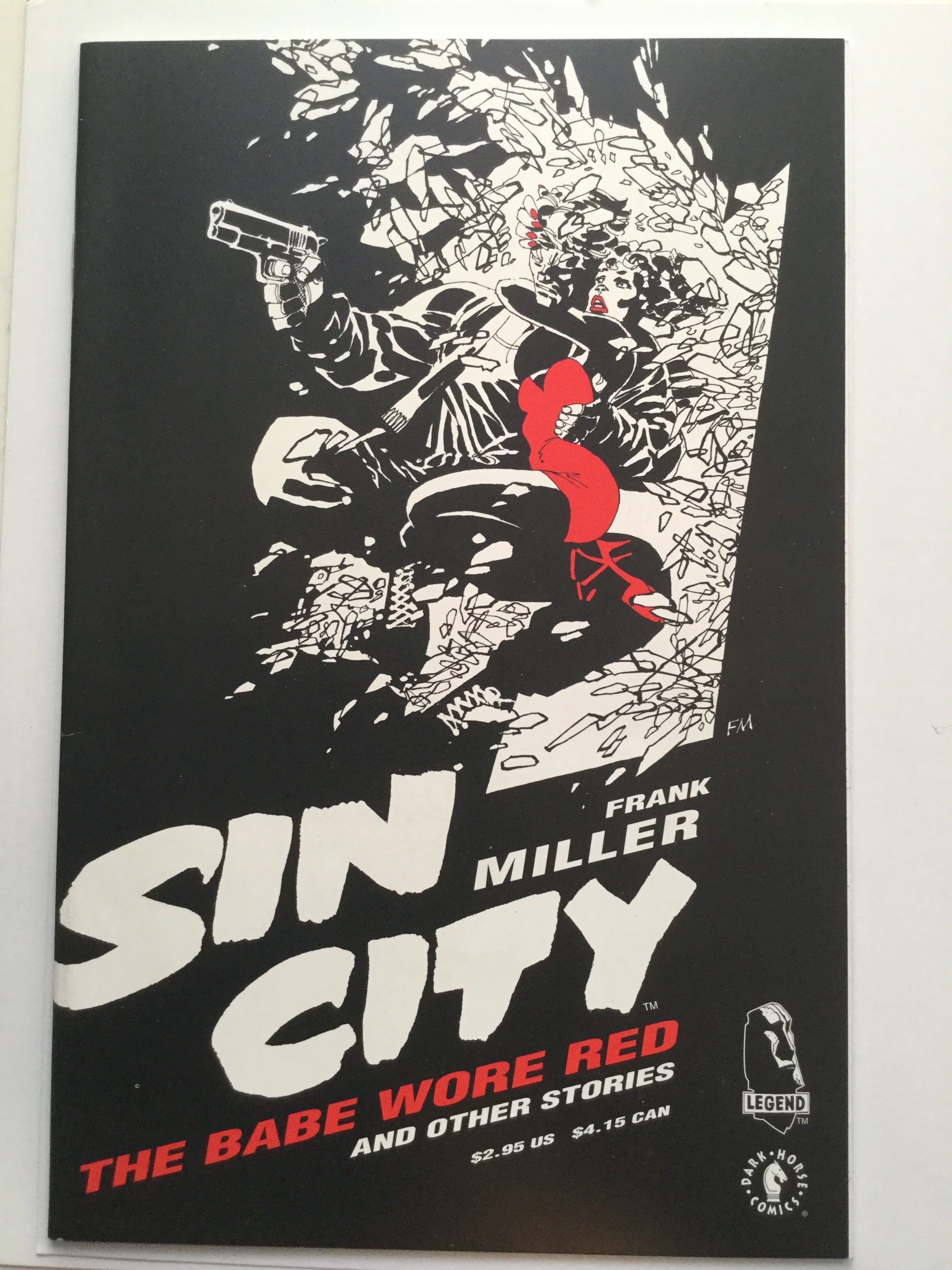Sin City Movie Special Edition Comic Book - Graphic Novel for Collectors & Fans | Perfect for Movie Memorabilia & Comic Enthusiasts