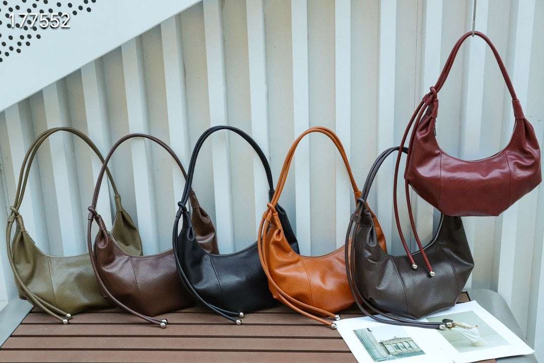 Stylish Crescent Shoulder Bag for Women - Fashionable Crossbody Purse with Adjustable Strap, Perfect for Daily Use, Travel, and Shopping