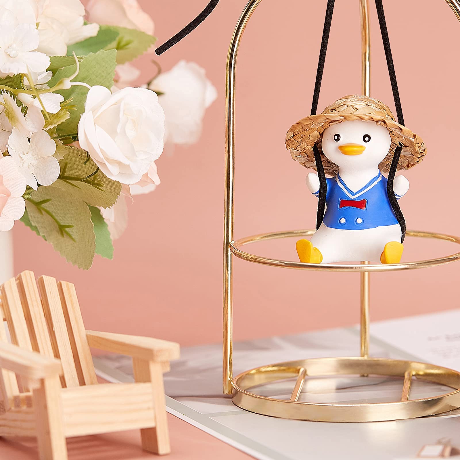 Cute Swing Duck Car Mirror Pendant - Fun Rearview Mirror Decor for Women & Men - Perfect for Road Trips & Daily Commute