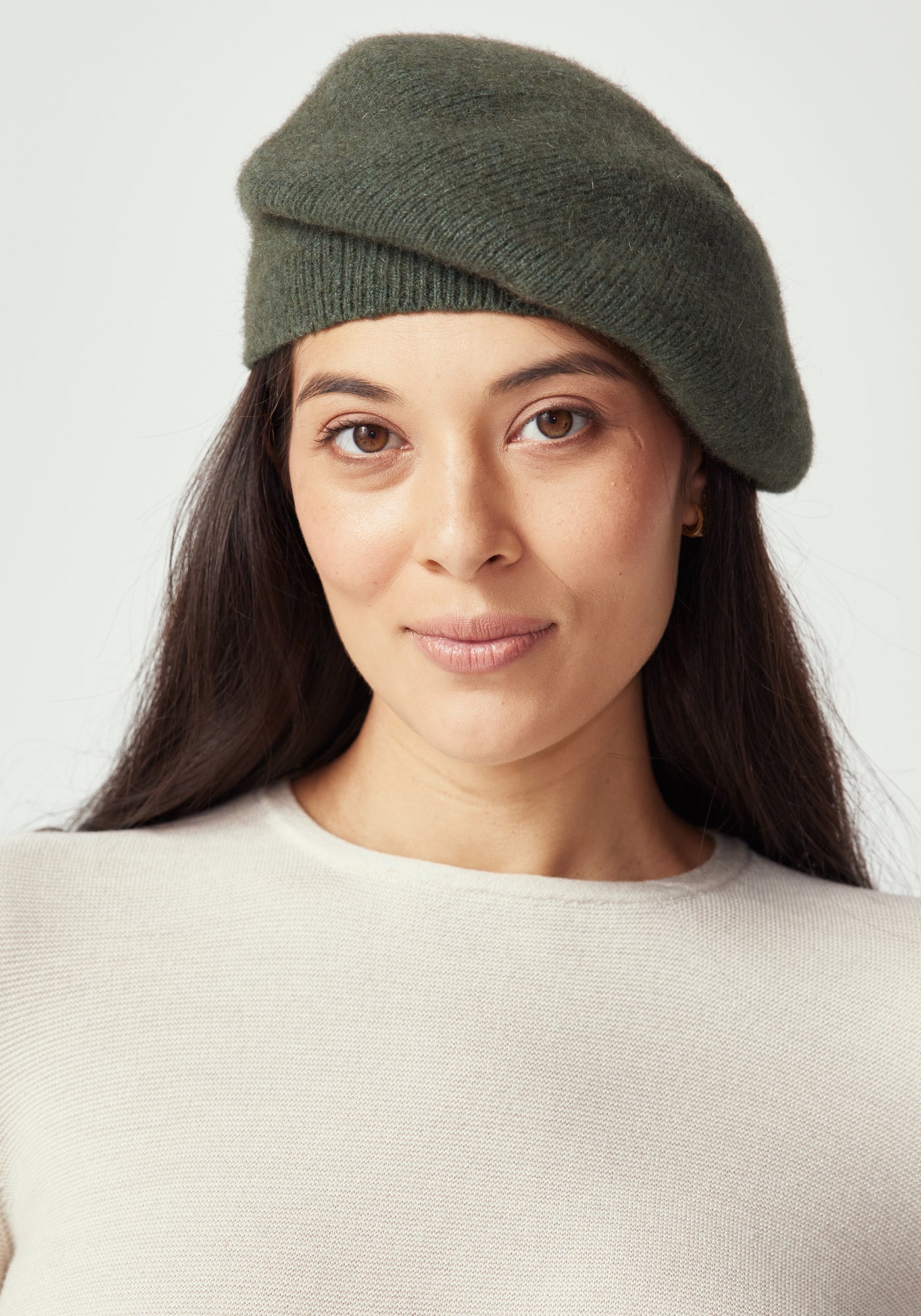 Nia Beret 0622 - Stylish Wool Blend Beret Hat for Women | Perfect for Fall Fashion, Winter Outfits & Casual Wear