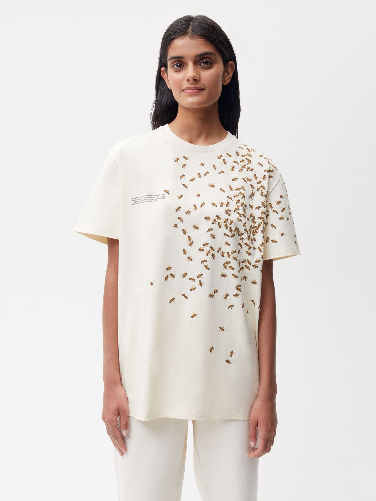 Organic Cotton Women's Bee Wild Undyed T-Shirt - Eco-Friendly Casual Tee for Everyday Wear & Outdoor Adventures