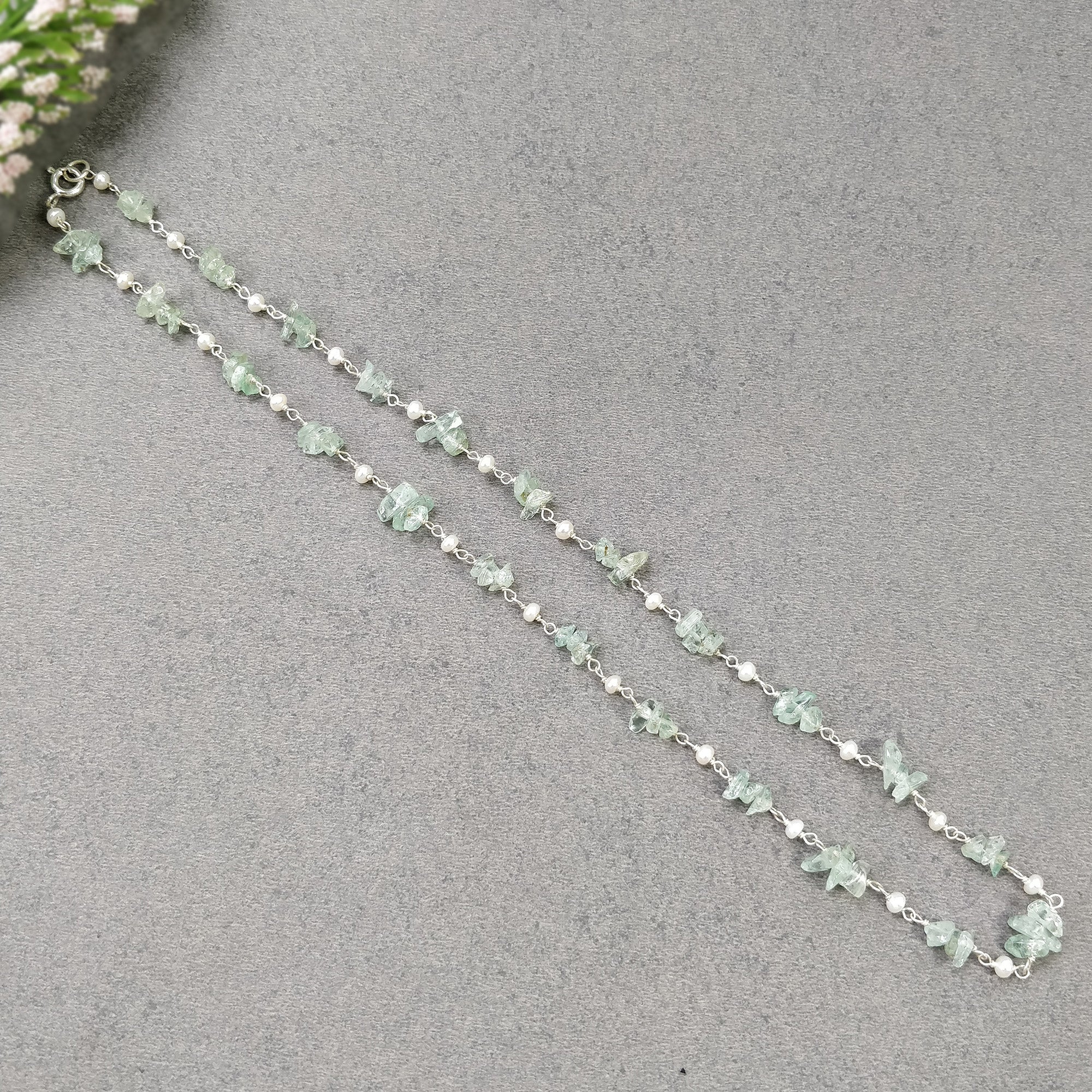 Natural Raw Emerald & Pearl Gemstone Beads Necklace - 925 Sterling Silver Uncut Emerald Pearl Chain Jewelry for Women - Elegant Statement Gift for Her, Perfect for Weddings, Parties & Special Occasions