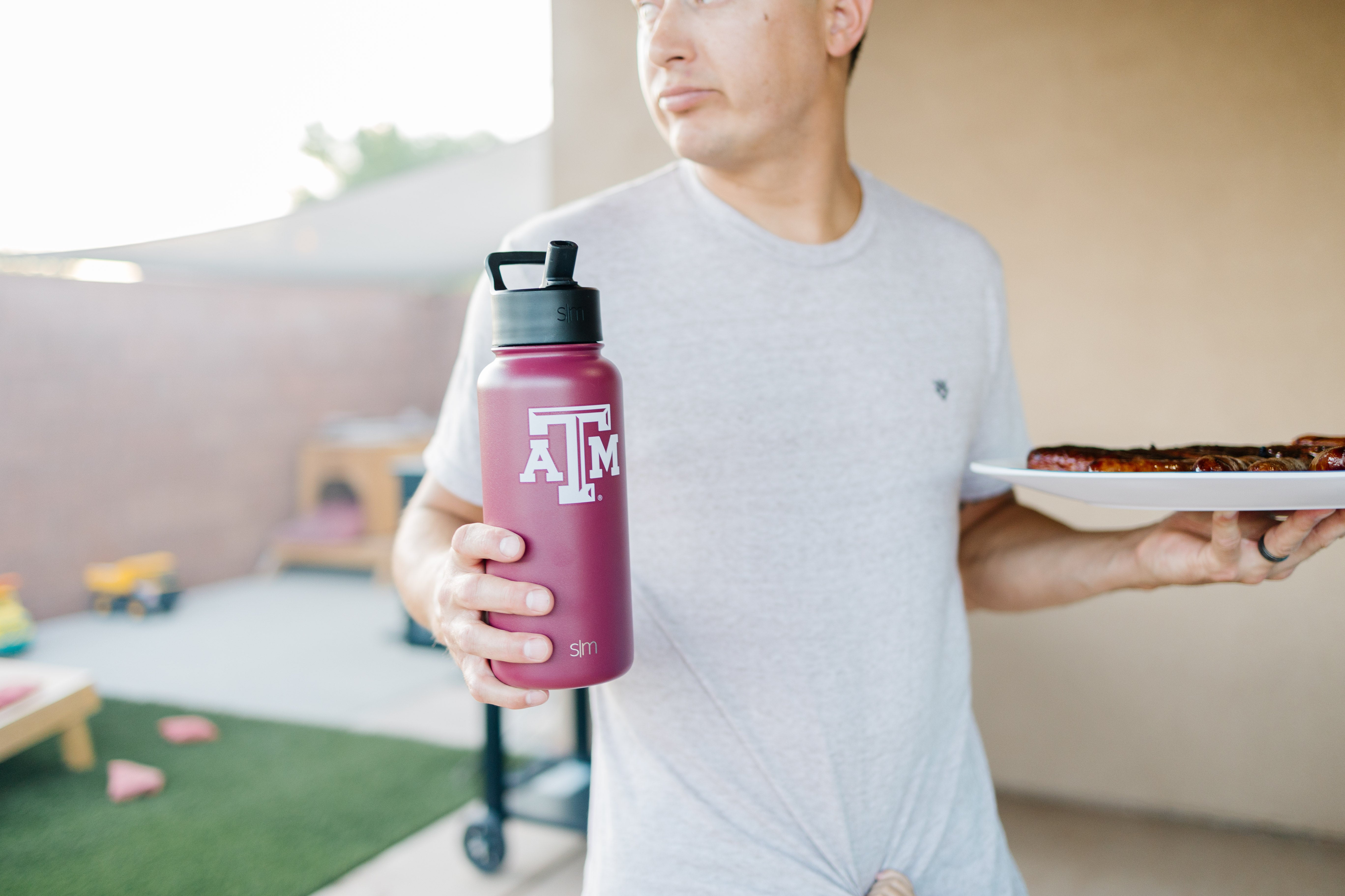 Collegiate Summit Insulated Water Bottle with Straw Lid - Leakproof & BPA-Free for School, Gym, Hiking & Outdoor Activities
