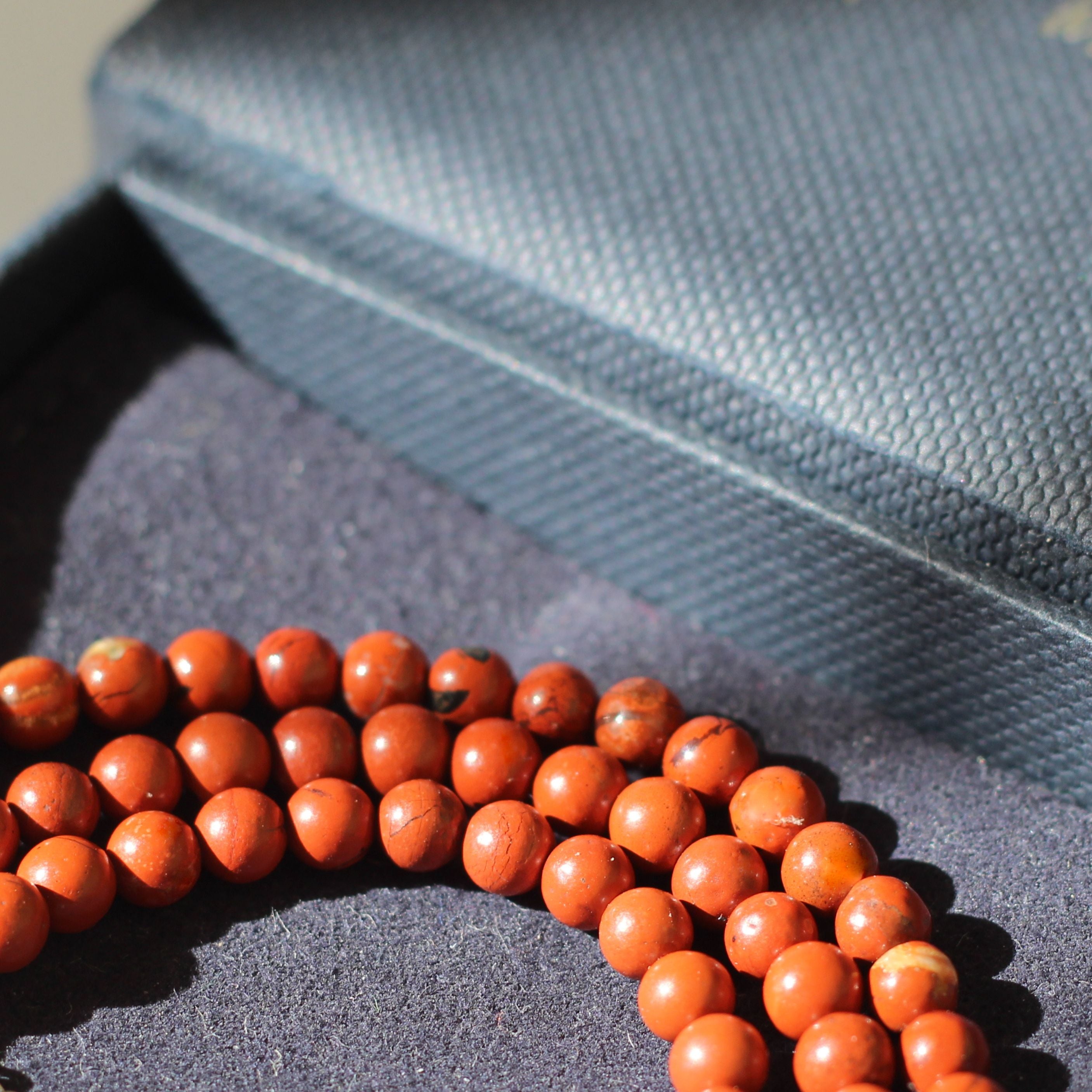 Red Jasper Beaded Necklace Mini - Natural Stone Jewelry for Women, Healing Crystal Necklace for Chakra Balancing & Positive Energy - Perfect for Meditation, Yoga, and Spiritual Gifts