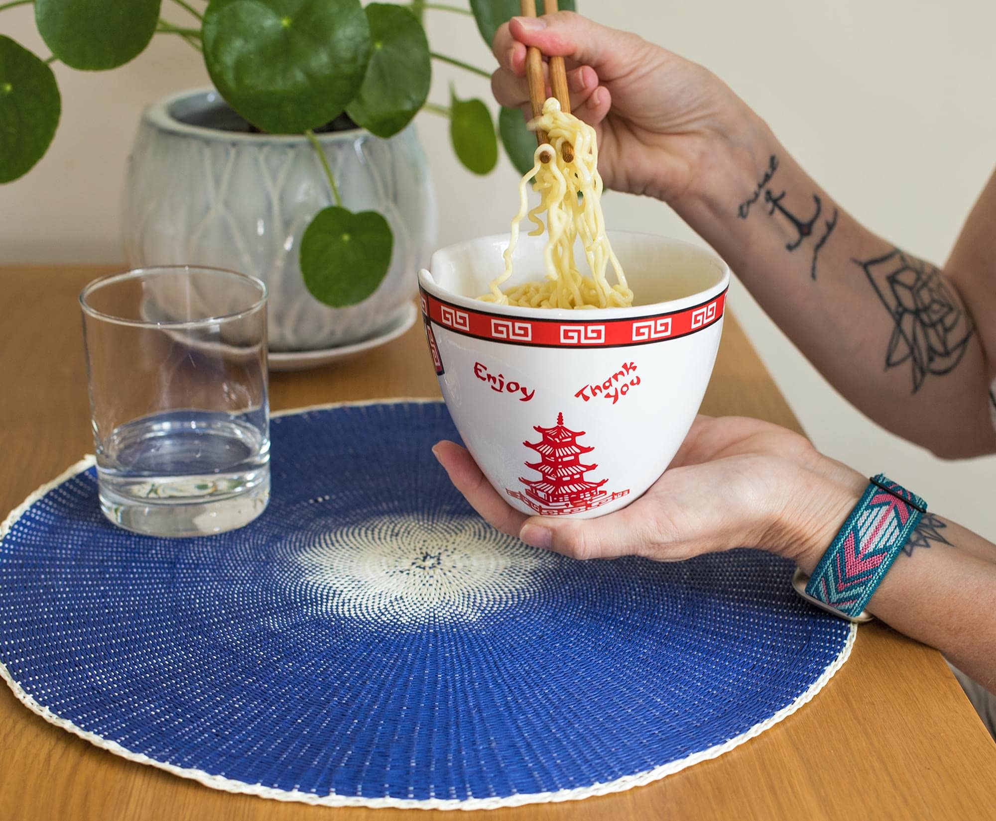 Bowl Bop Chinese Takeout Box Dinnerware Set - 16-Ounce Ramen Noodle Bowl with Chopsticks | Perfect for Asian Cuisine, Home Dining & Party Serving