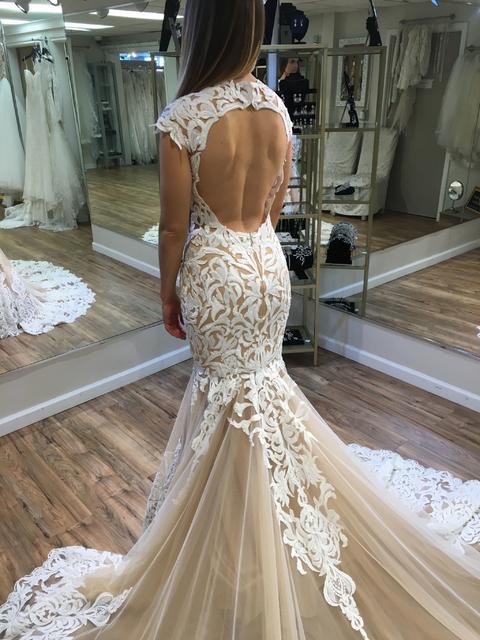 Calla Blanche Lydia 16130 Sample Wedding Gown - Elegant Lace Bridal Dress for Brides, Formal Occasions & Special Events