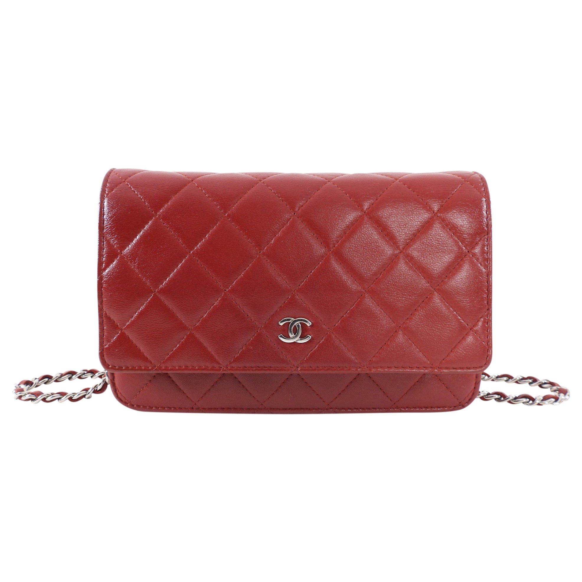 Chanel Dark Red Quilted Leather Classic Wallet on Chain with Silver Hardware - Elegant Crossbody Bag for Women, Perfect for Evening Parties & Date Nights