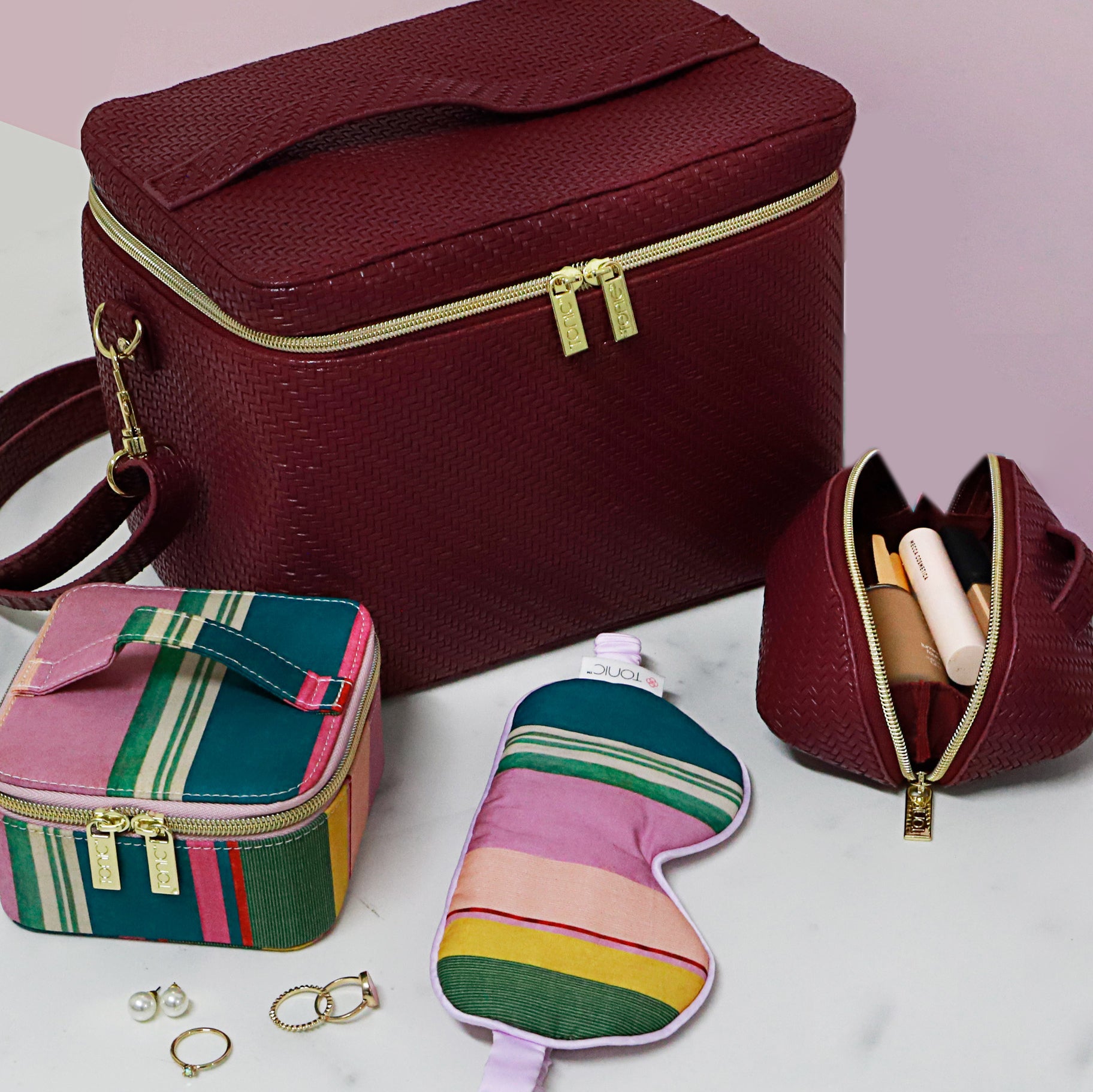 Premium Herringbone Plum Carry All Travel Set - Stylish & Durable Luggage Organizer for Business Trips, Vacations & Weekend Getaways
