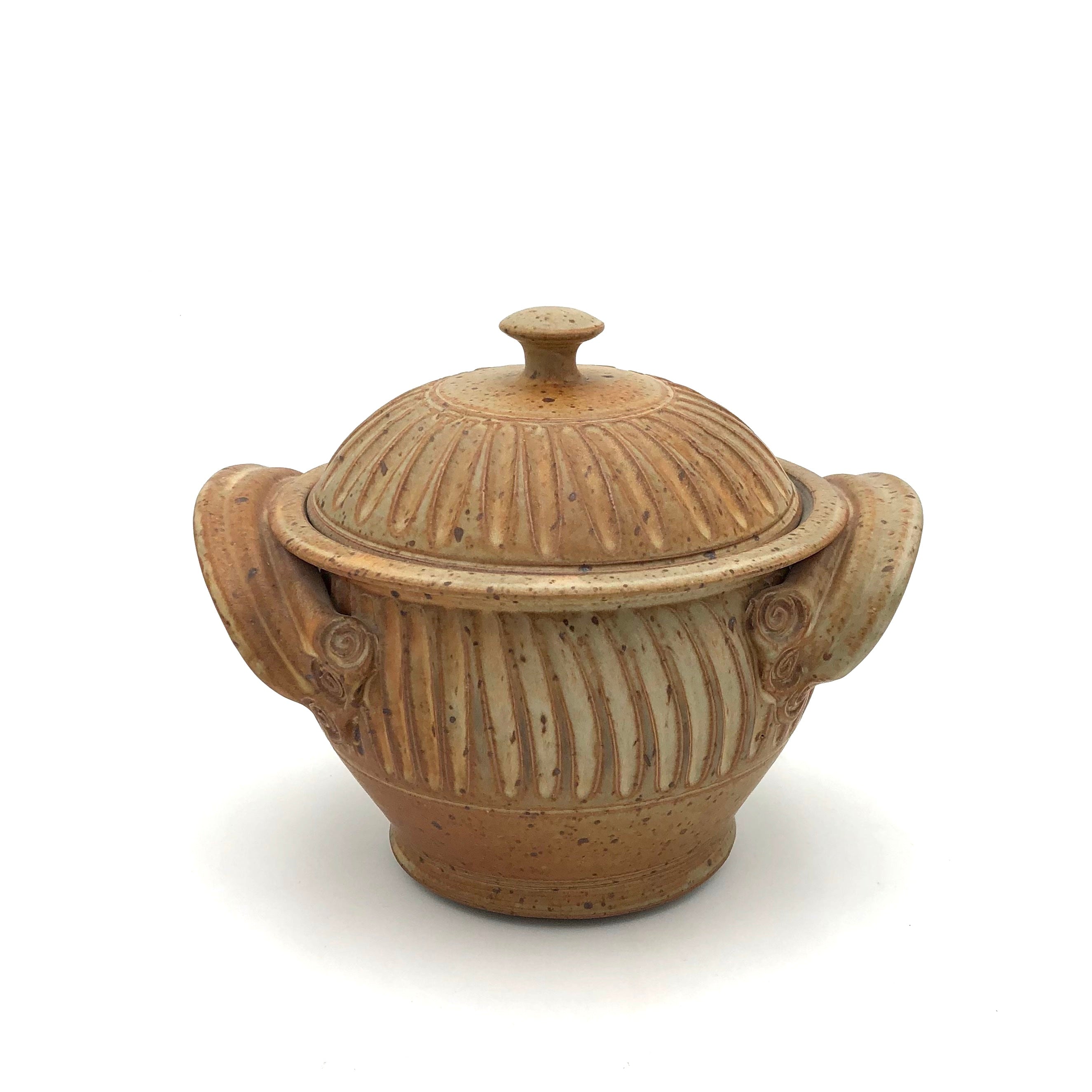 Coburn Small Lidded Casserole #1 Bean Pot - Fluted Tan Stoneware for Baking, Cooking & Serving | Perfect for Stews, Soups & Side Dishes