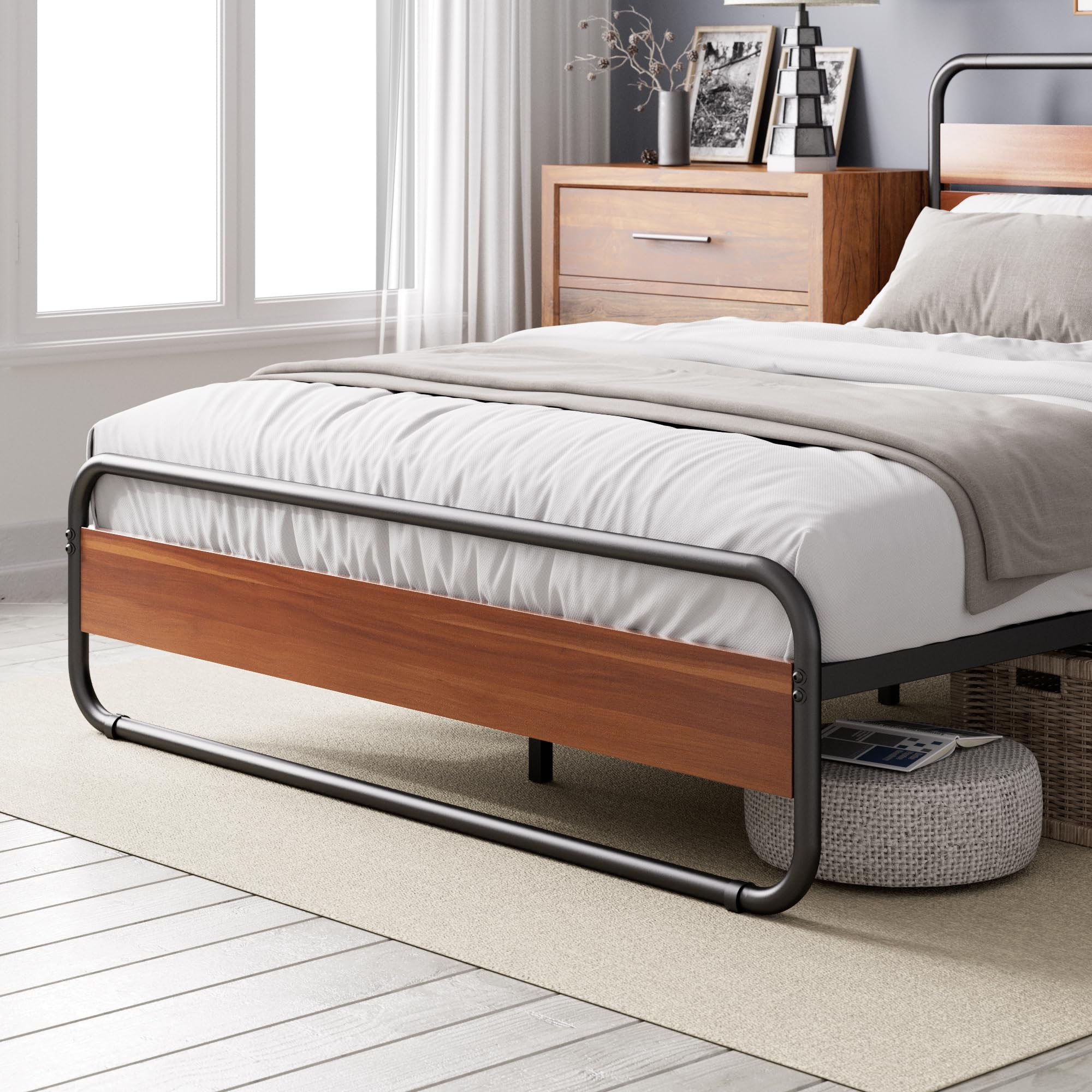 Zinus Soren 140x190cm Double Bed Frame - 31cm Height Metal & Wood Platform Bed with Headboard & Footboard in Brown | Sturdy Support for Master Bedroom, Guest Room & Dormitory