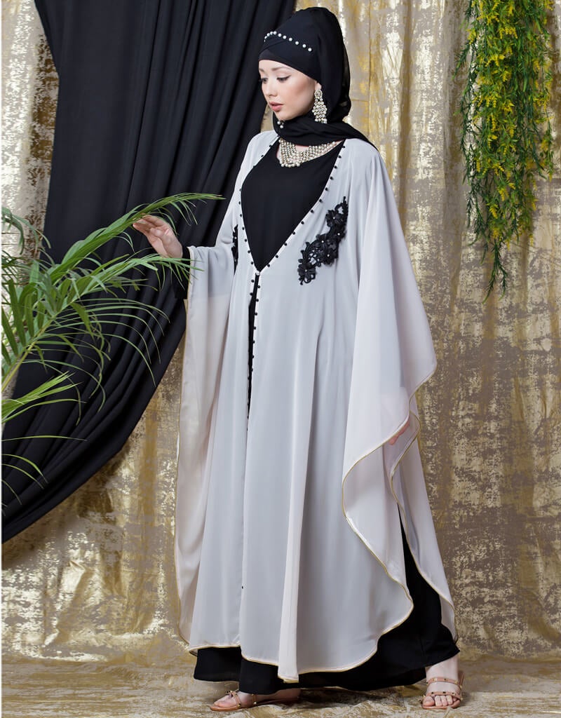 Elegant Embroidered Arabic Butterfly Abaya Kaftan Dress in Light Pink - Perfect for Eid, Weddings & Special Occasions