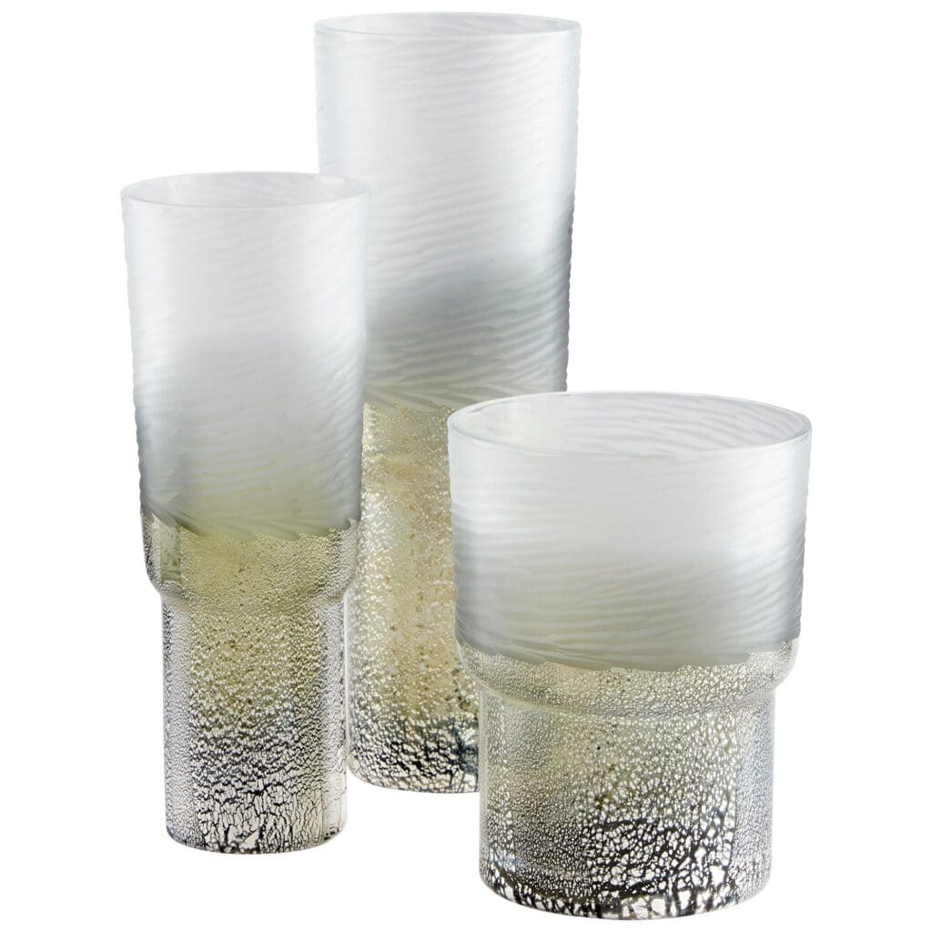 Cyan Design 11096 Canyonland Vase - Clear & Gilded Silver Squat Vase for Home Decor, Wedding Centerpiece, and Tabletop Display