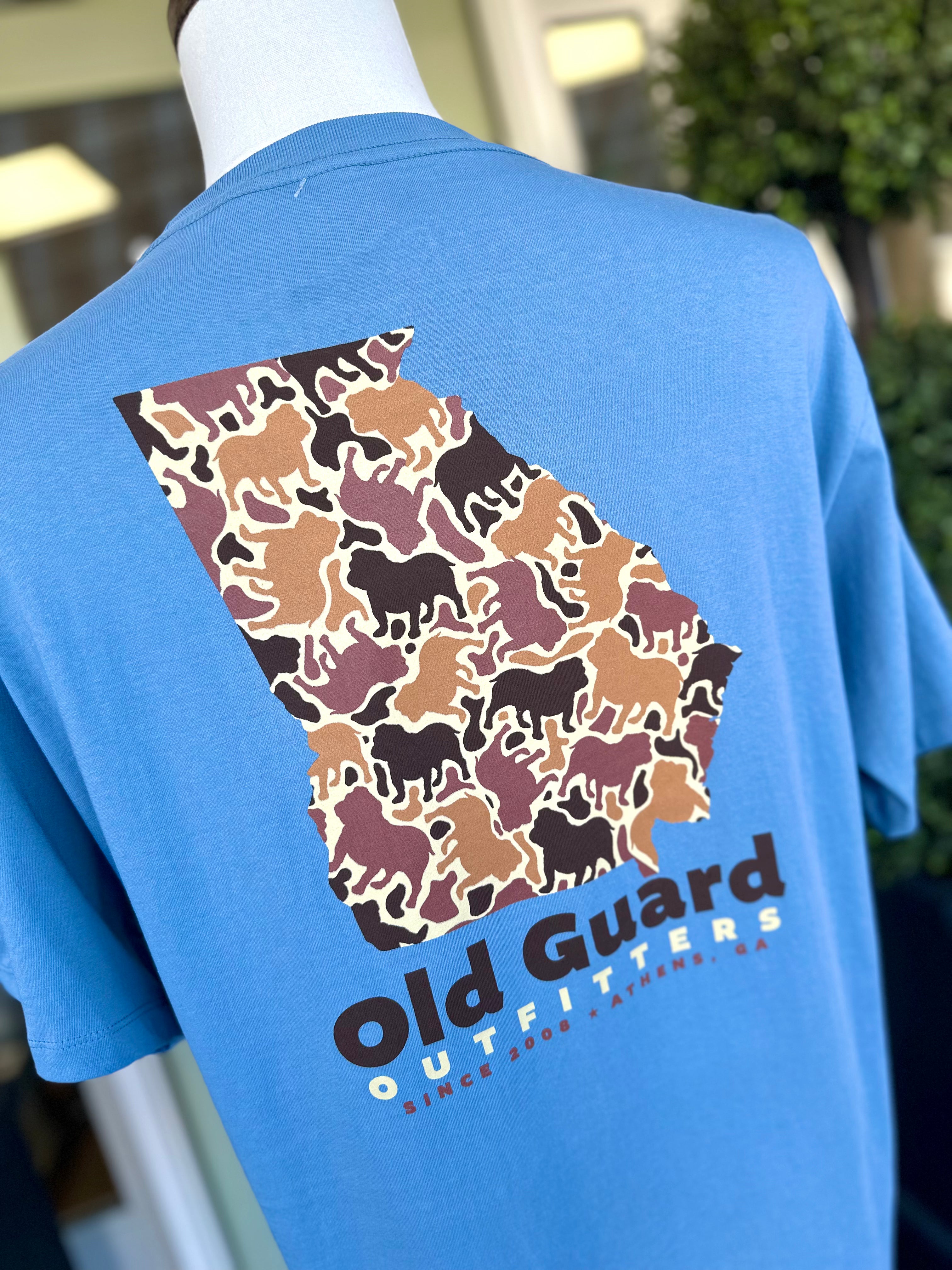Old Guard Outfitters Bulldog Camo T-Shirt - Men's Military Style Graphic Tee for Outdoor Hunting & Casual Wear