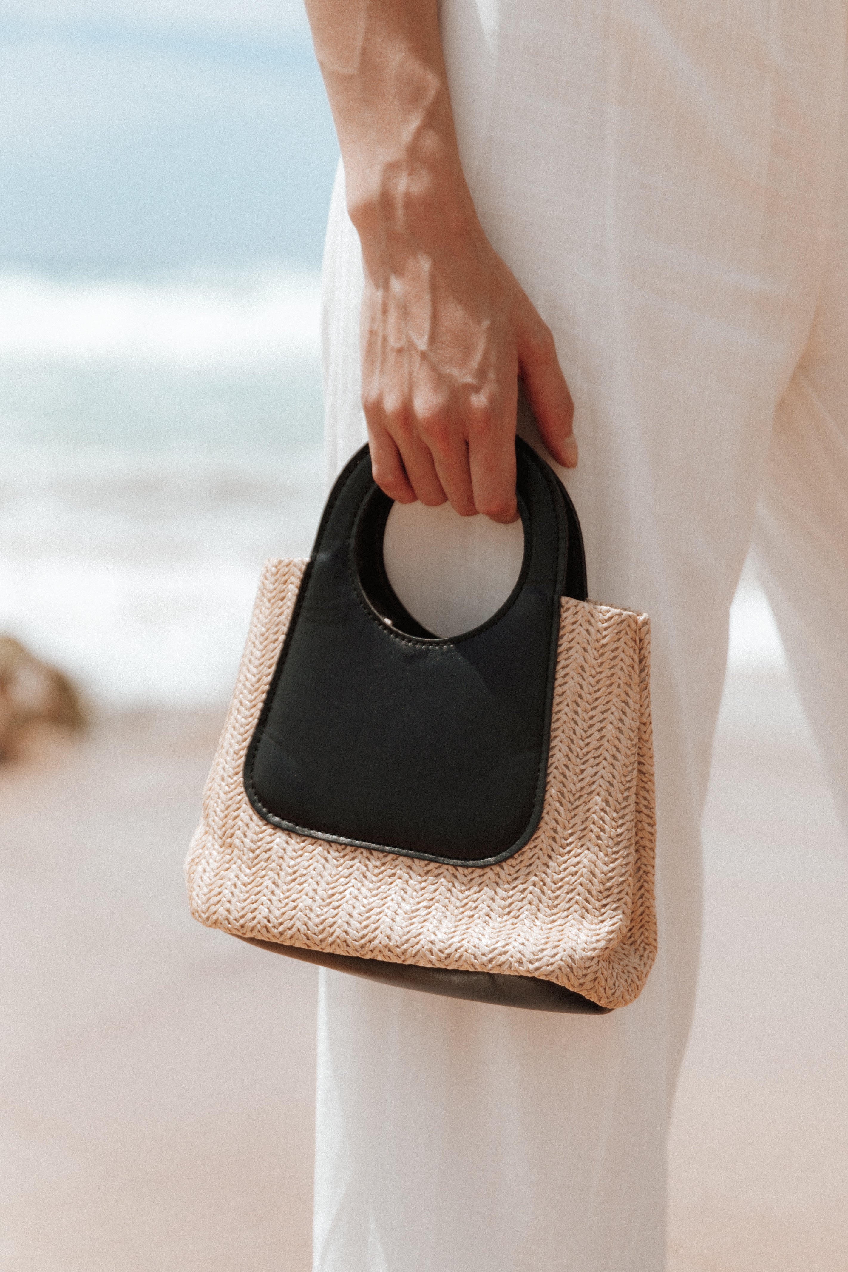 Hannah Bag - Stylish Natural & Black Crossbody Purse for Women | Perfect for Work, Travel & Everyday Use